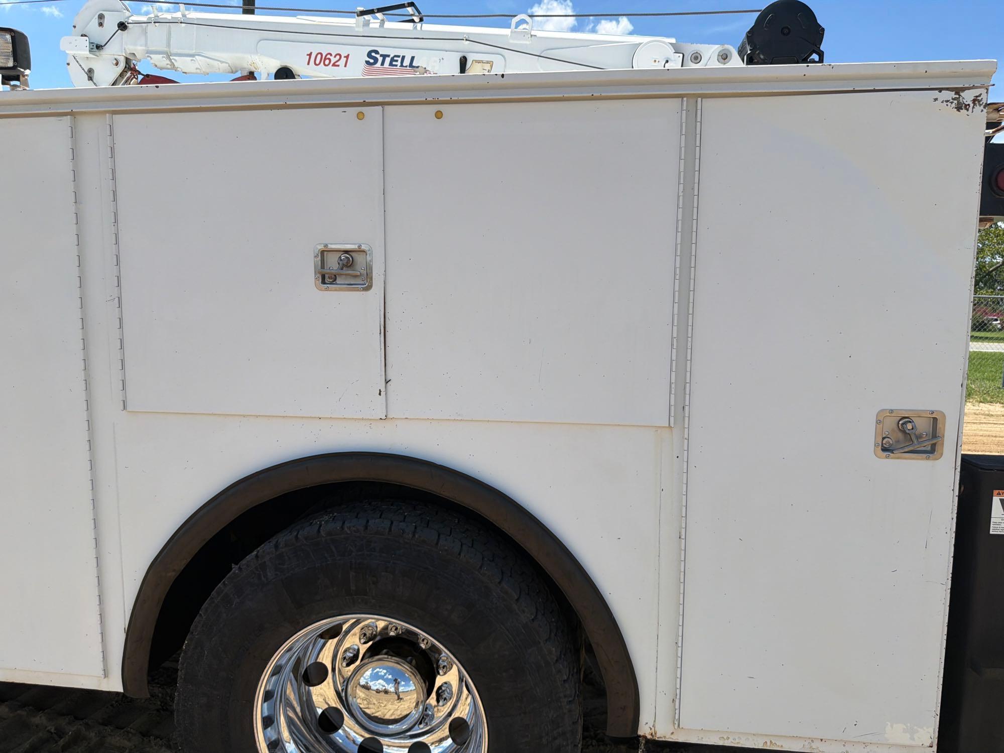 2011 Ford F750