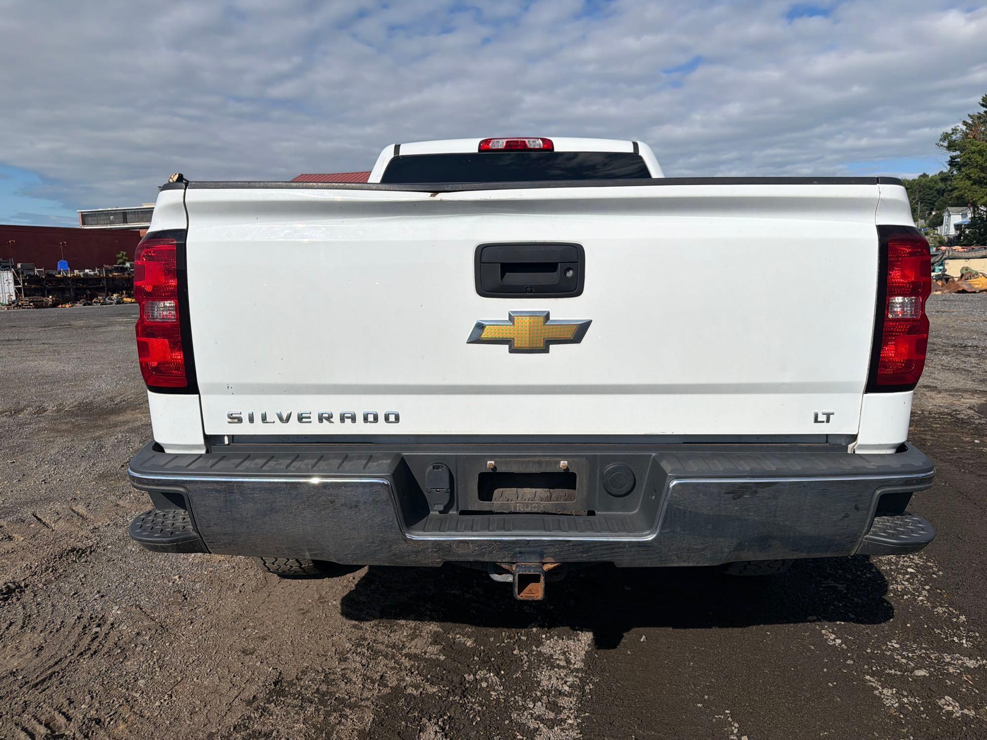 Chevrolet SILVERADO