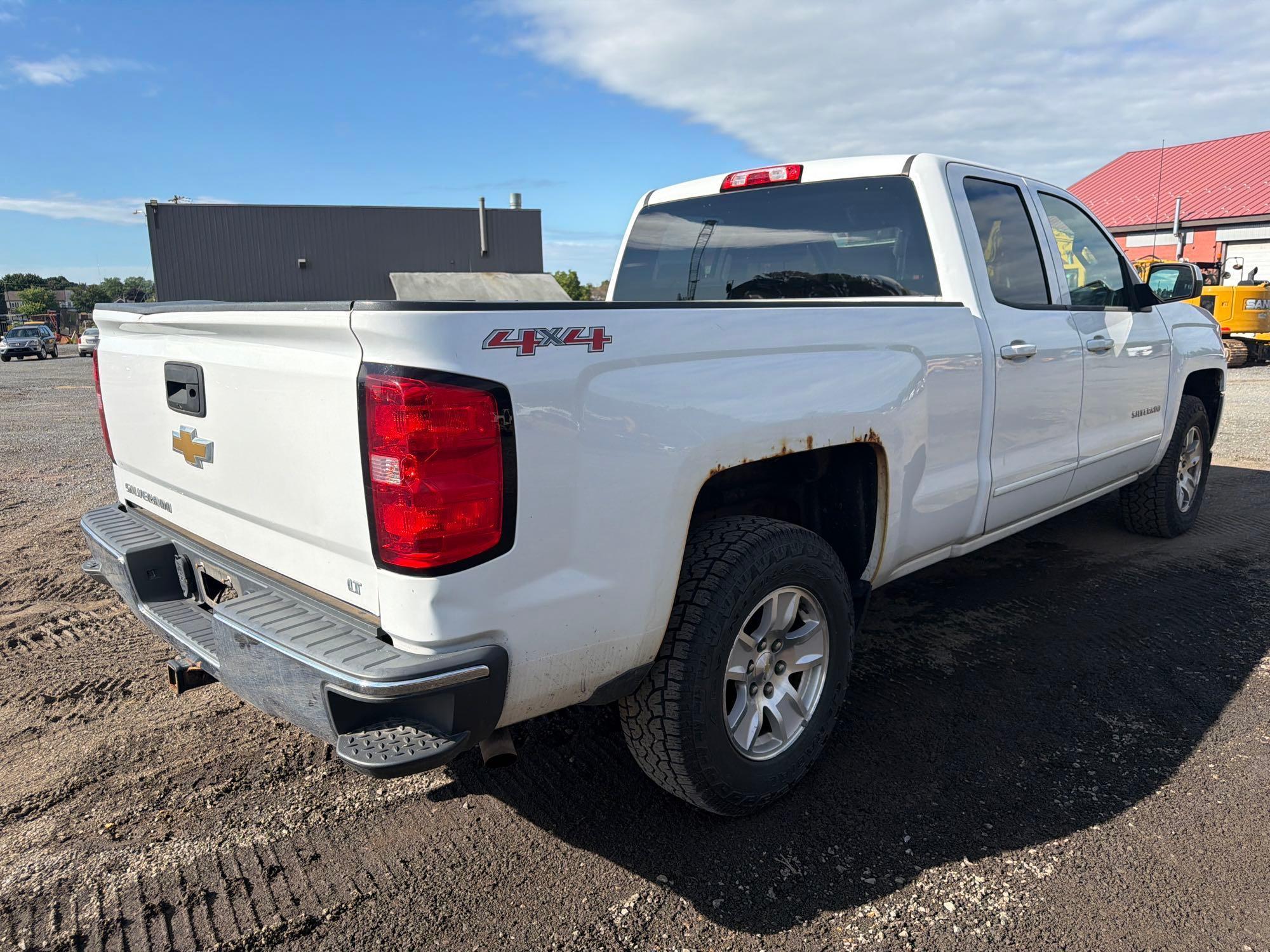 Chevrolet SILVERADO