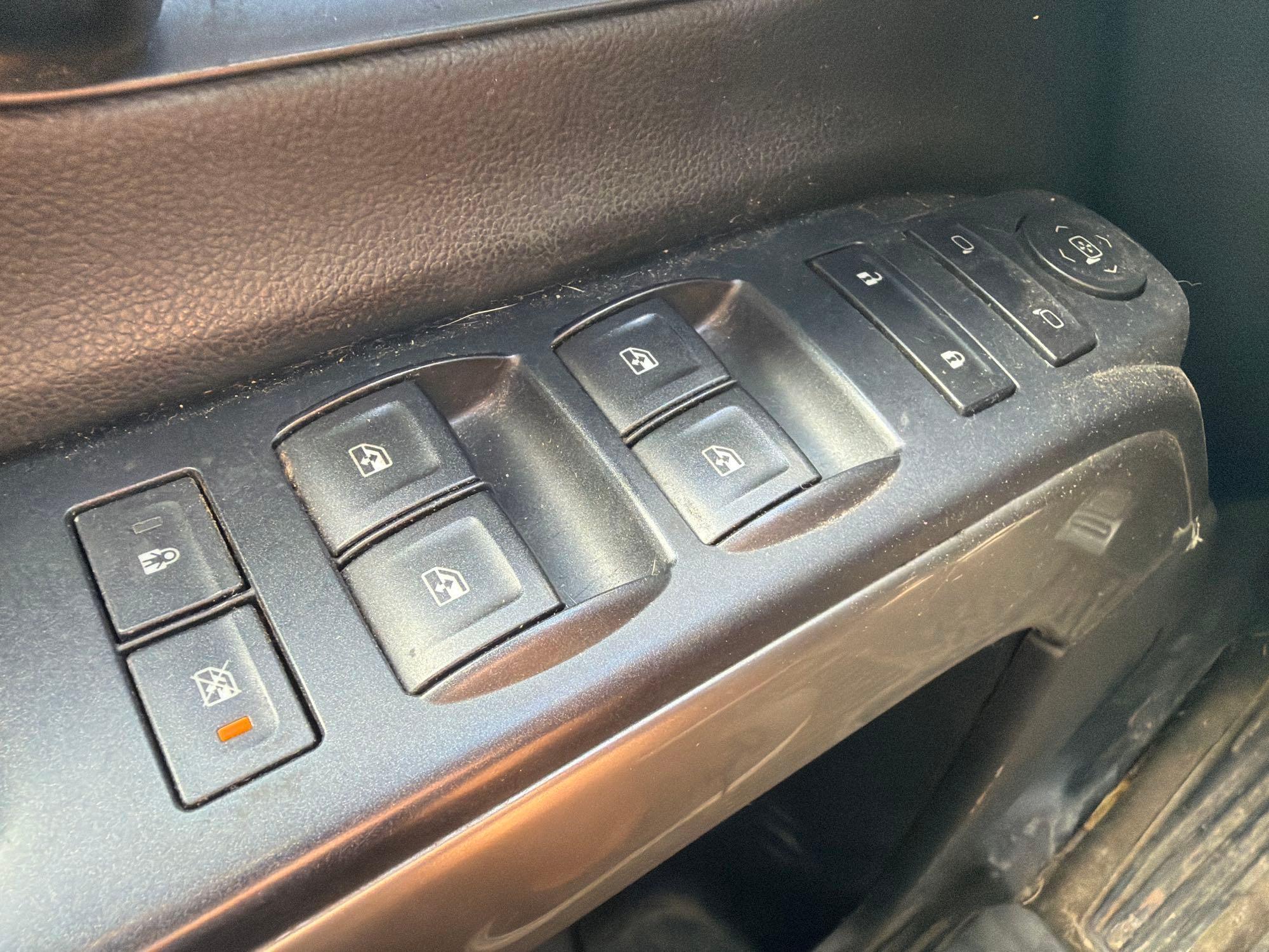 Chevrolet SILVERADO