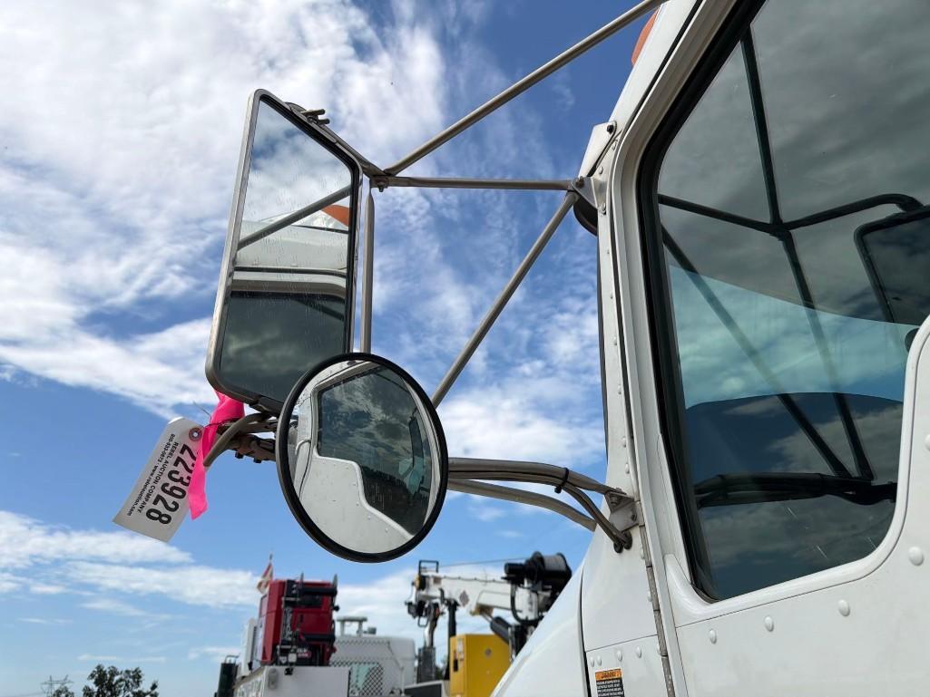 2020 Kenworth T370
