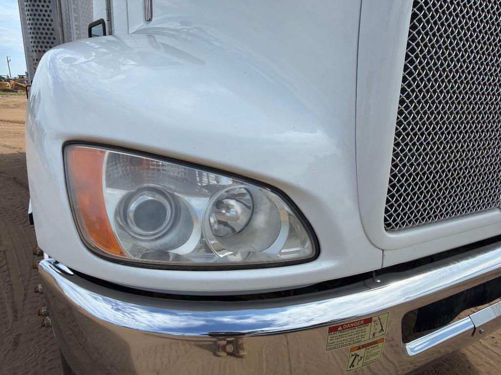 2020 Kenworth T370