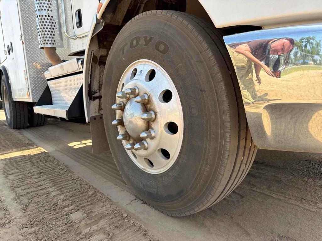 2019 Kenworth T370