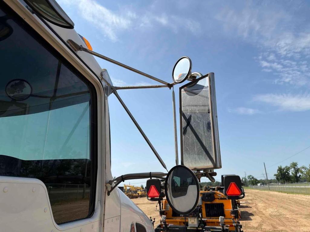 2019 Kenworth T370