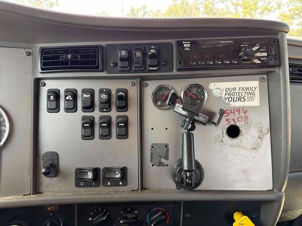 2019 Kenworth T370
