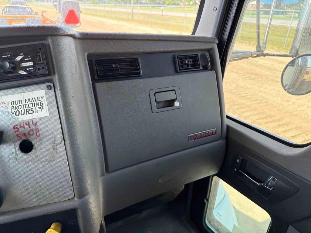 2019 Kenworth T370