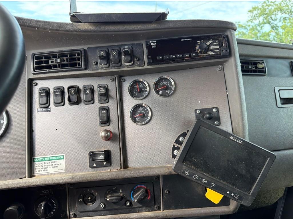 2021 Kenworth T270