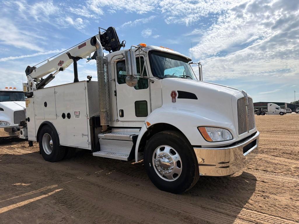 2021 Kenworth T270