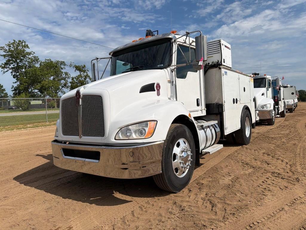 2021 Kenworth T270