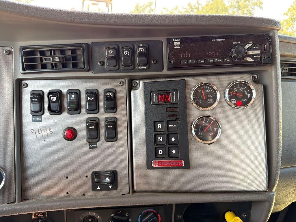 2020 Kenworth 270
