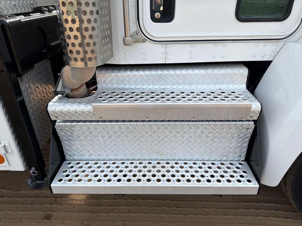 2018 Kenworth T270