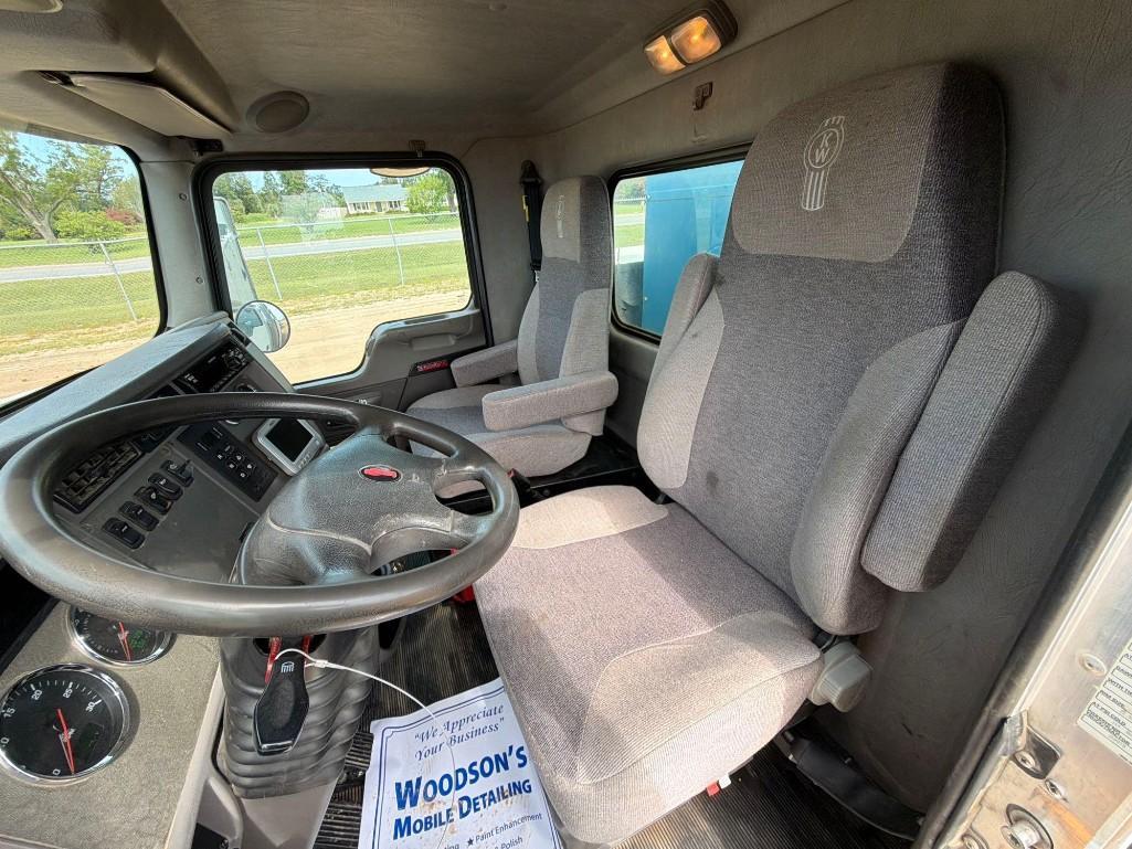 2017 Kenworth T370