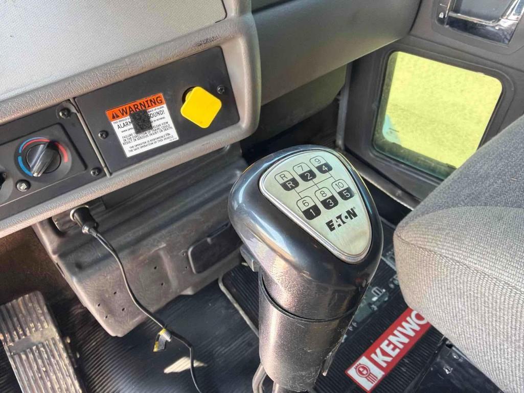 2017 Kenworth 370