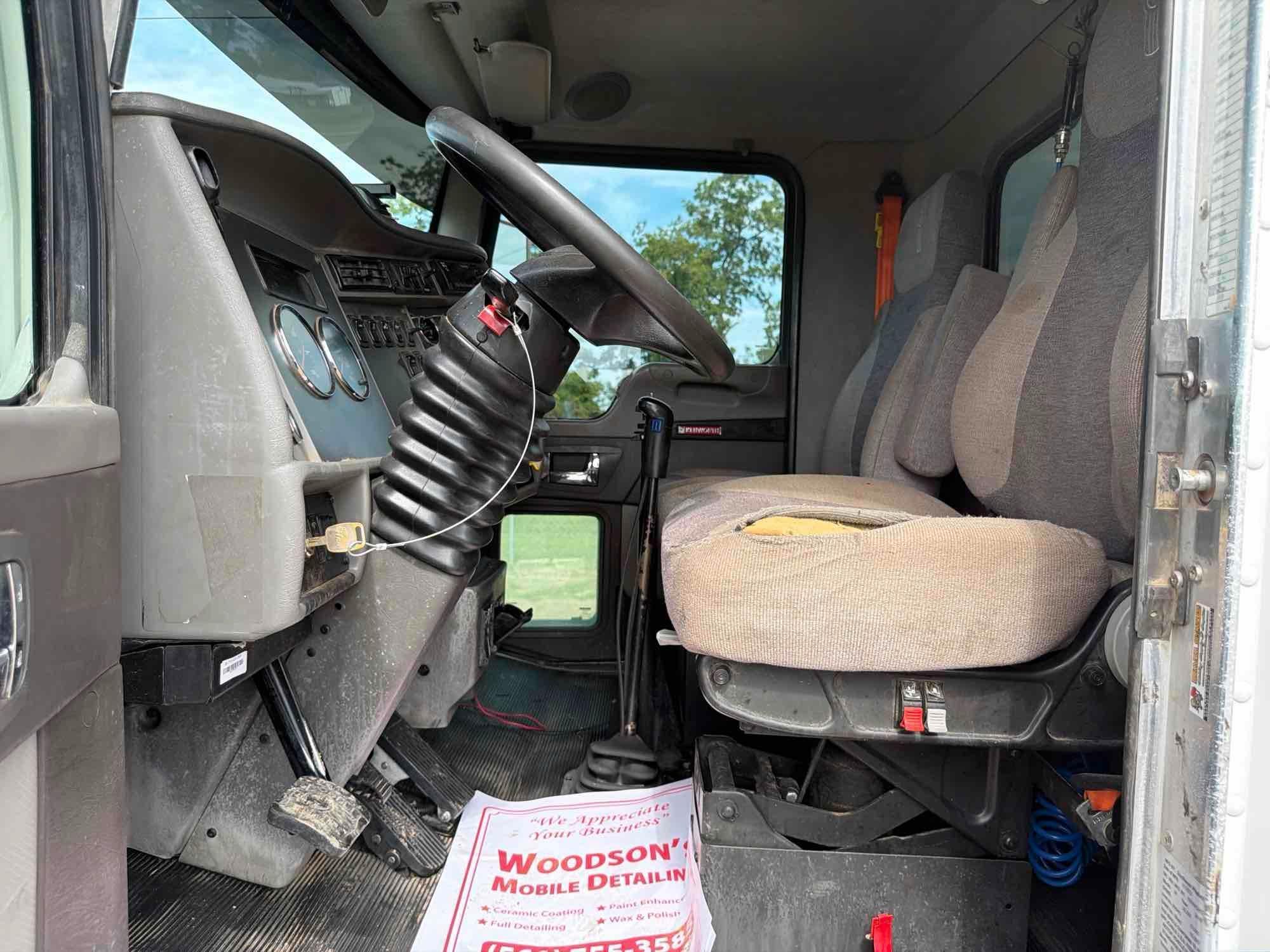 2017 Kenworth T270