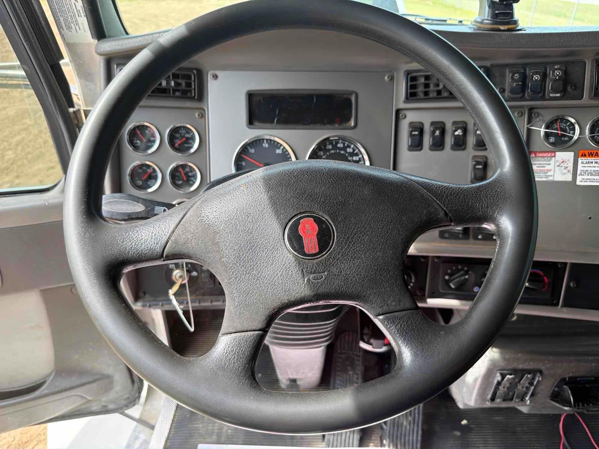 2017 Kenworth T270