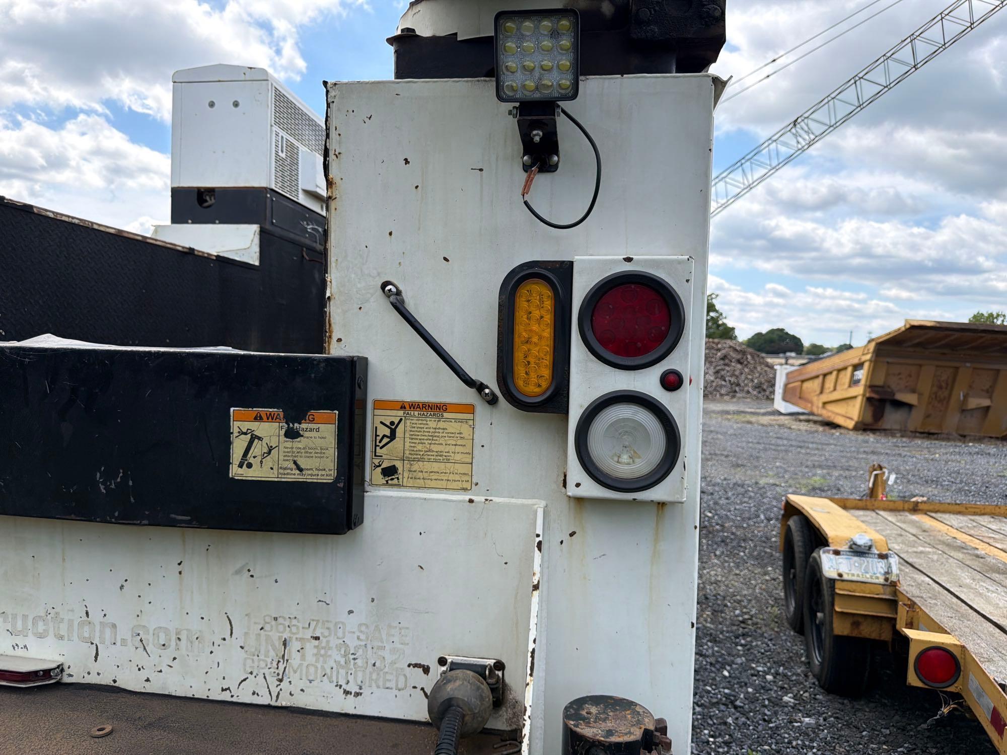 2016 Peterbilt 337