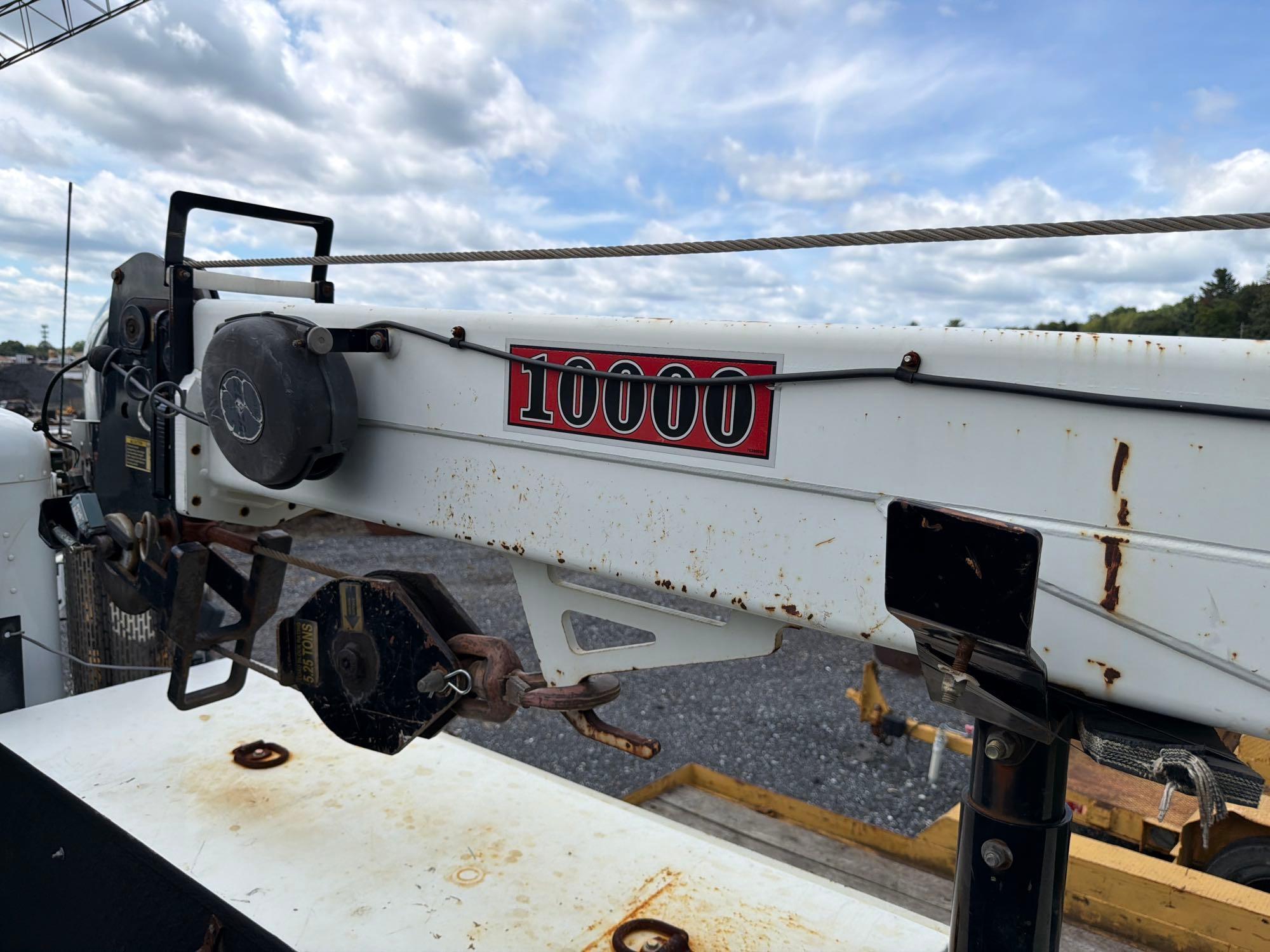 2016 Peterbilt 337
