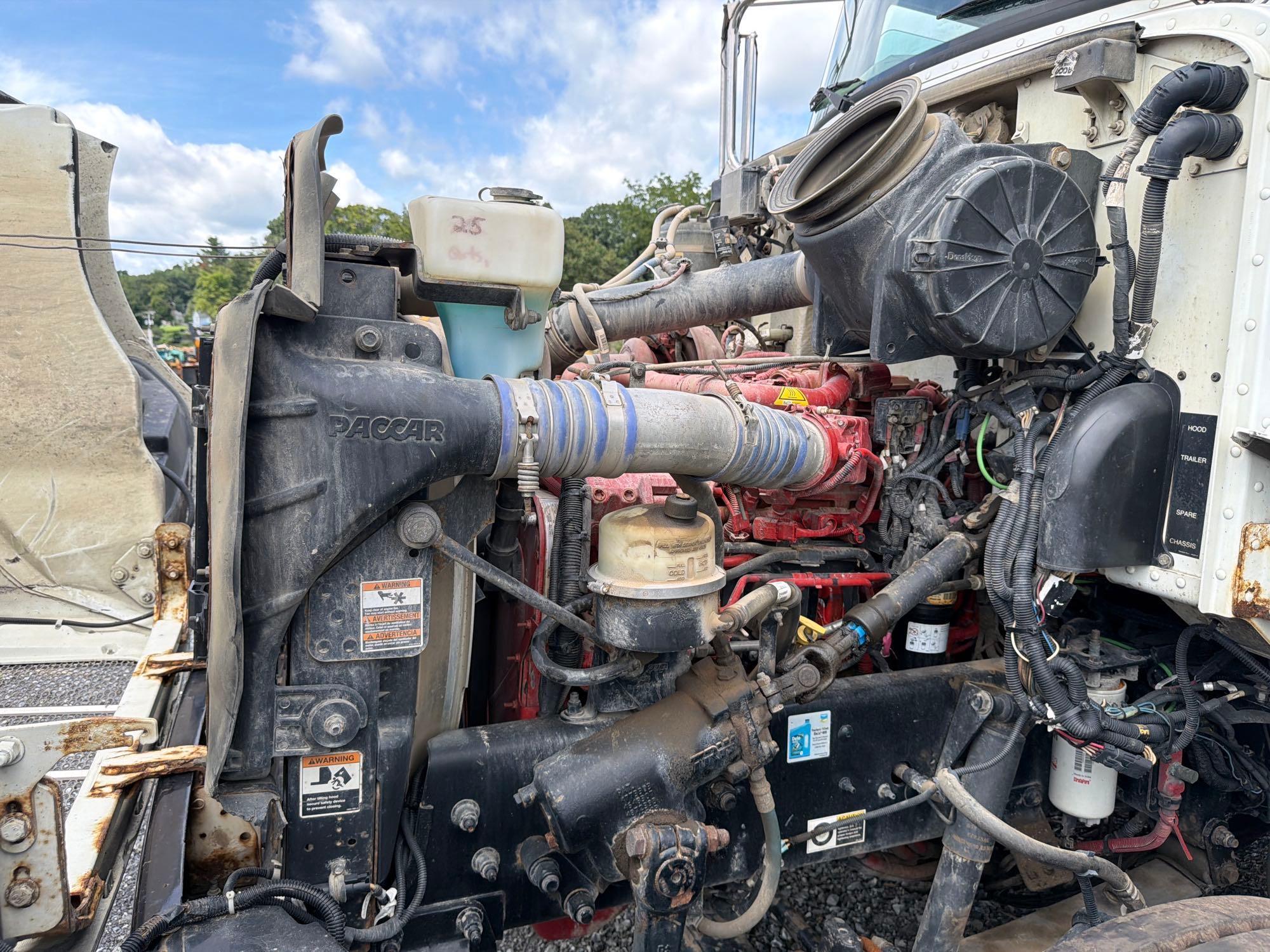 2016 Peterbilt 337
