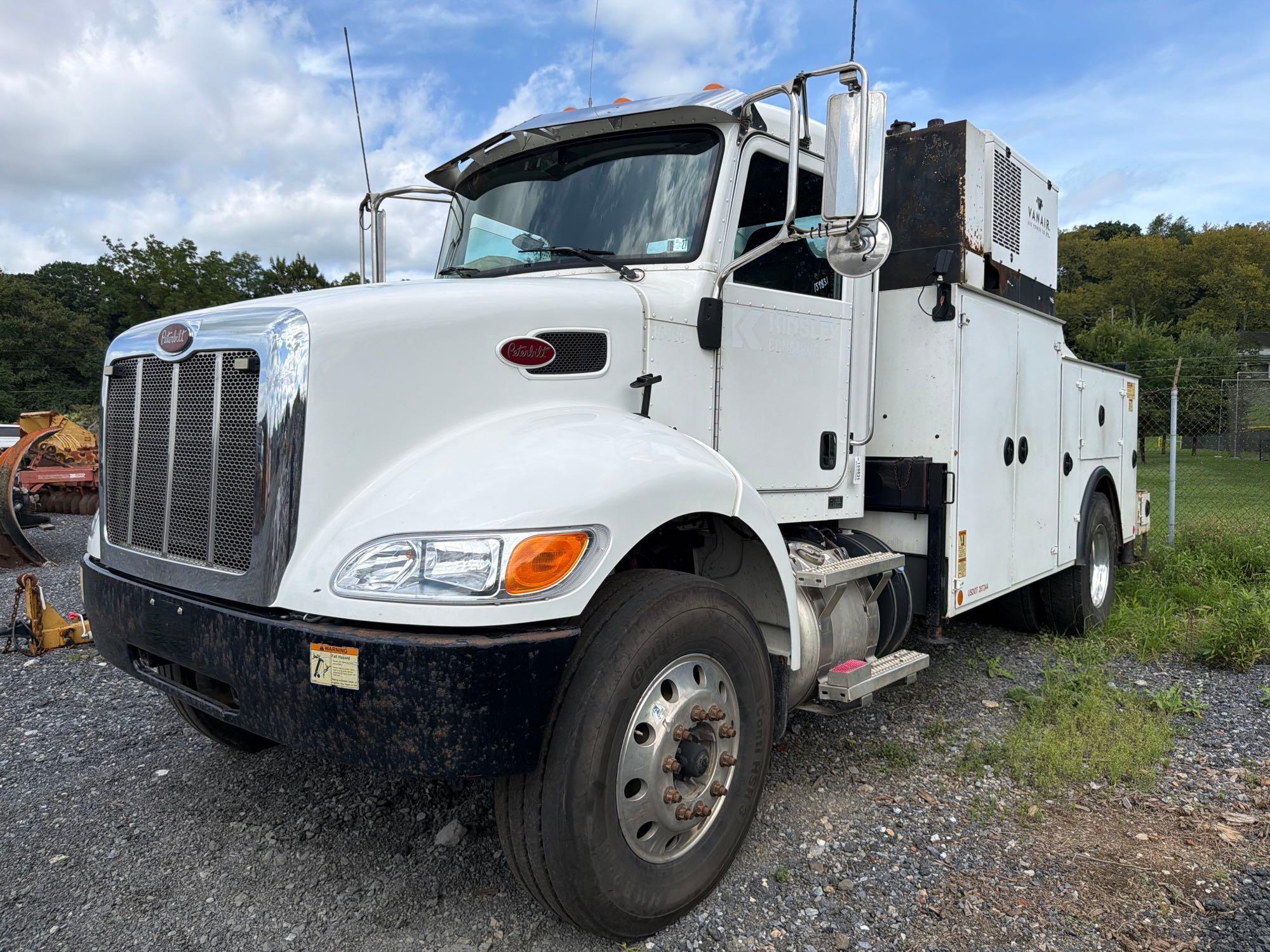 2016 Peterbilt 337