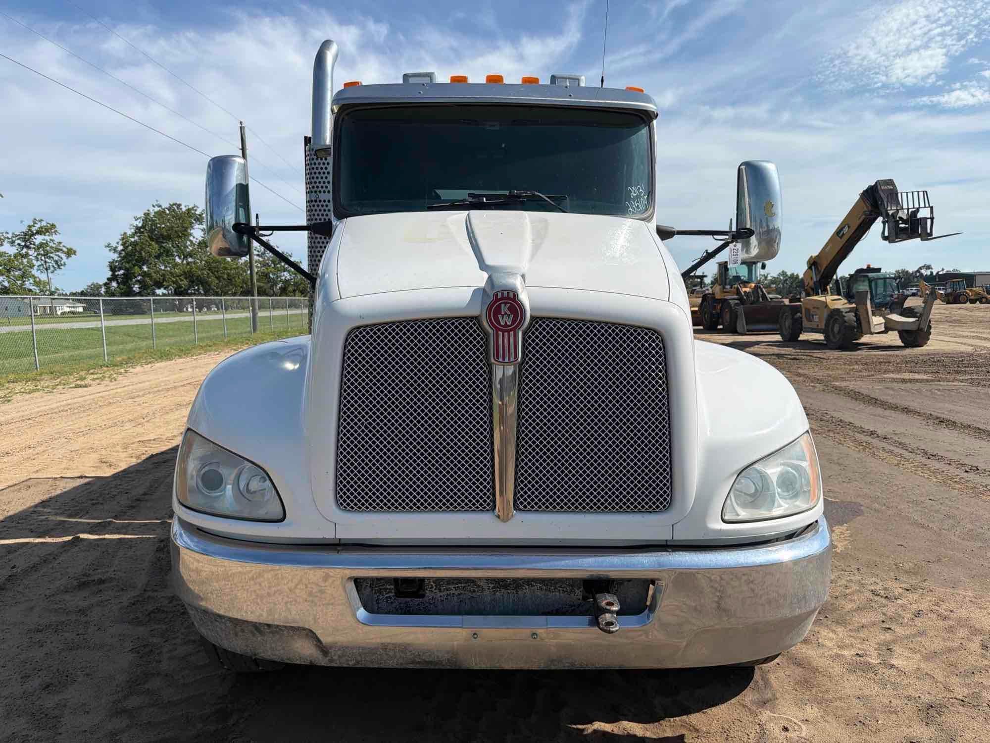 2013 Kenworth 370