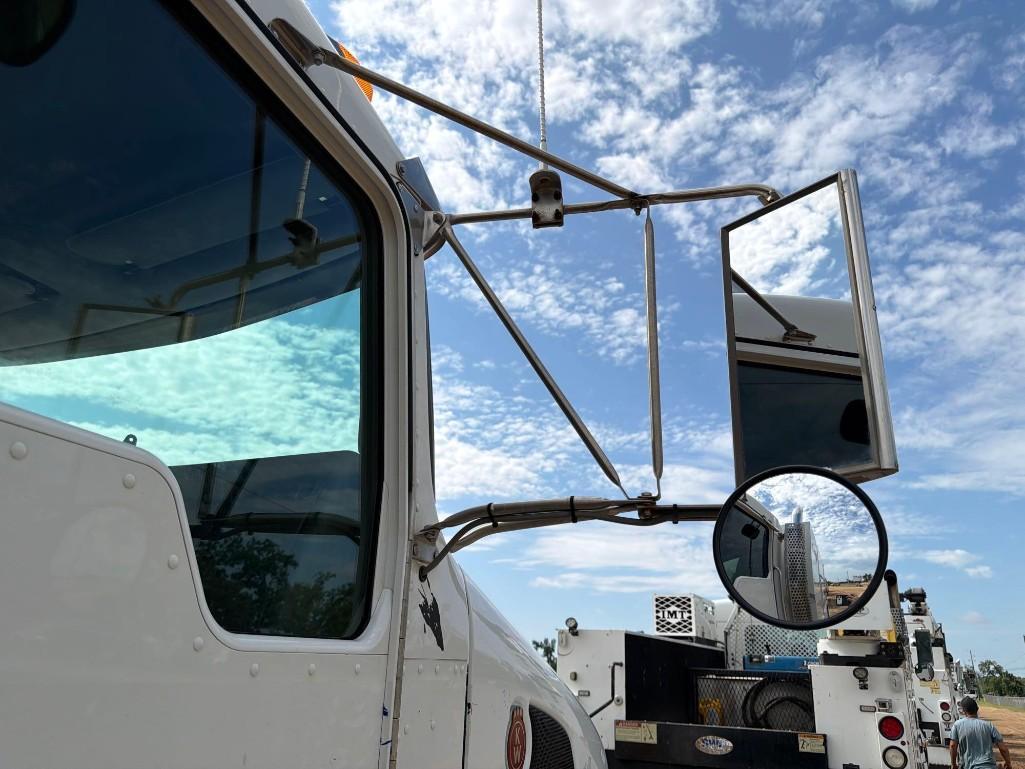 2015 Kenworth T370