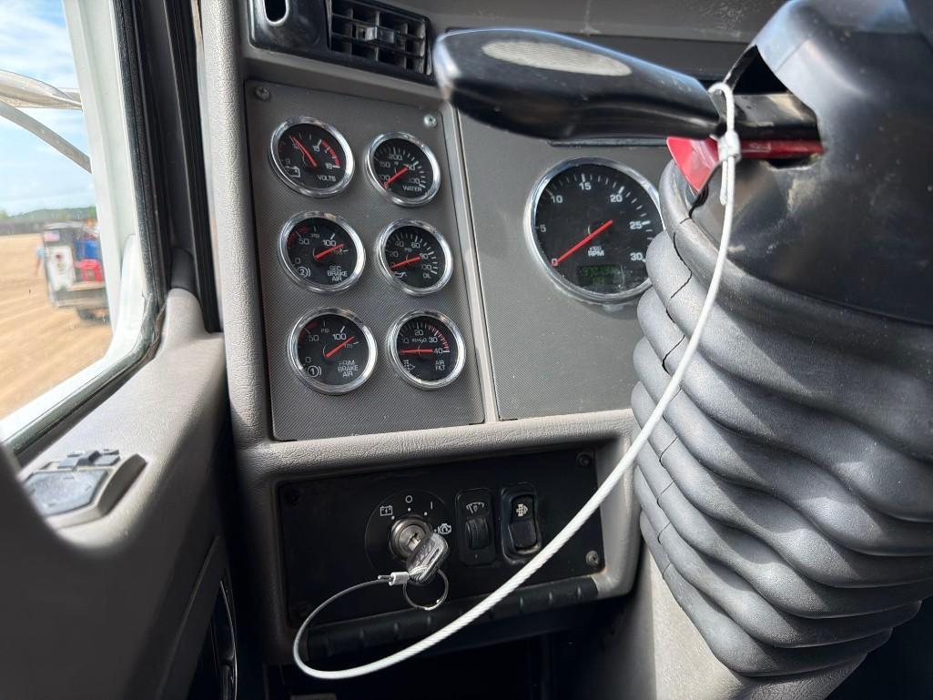 2015 Kenworth T370