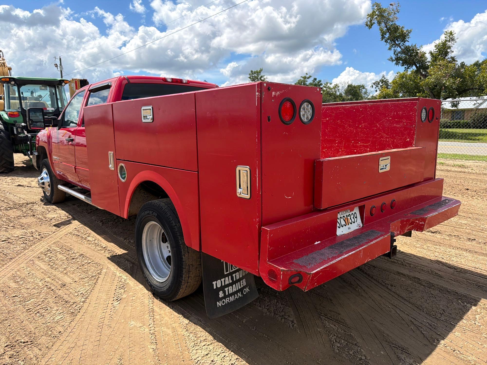 2011 Chevrolet 3500HD