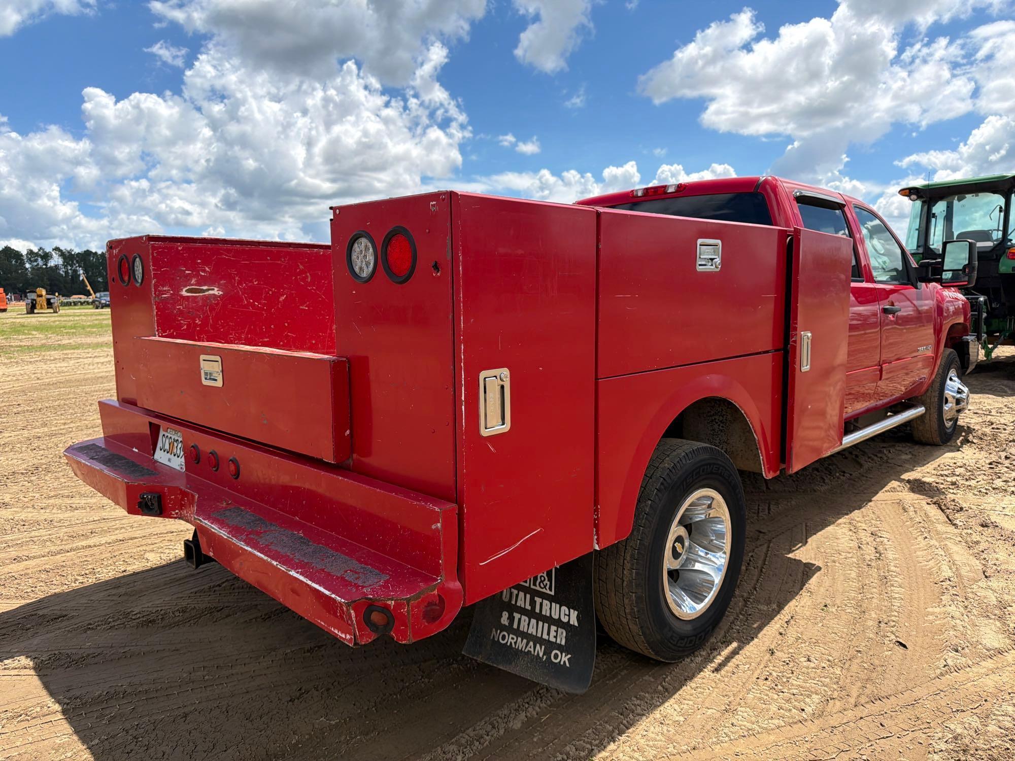2011 Chevrolet 3500HD