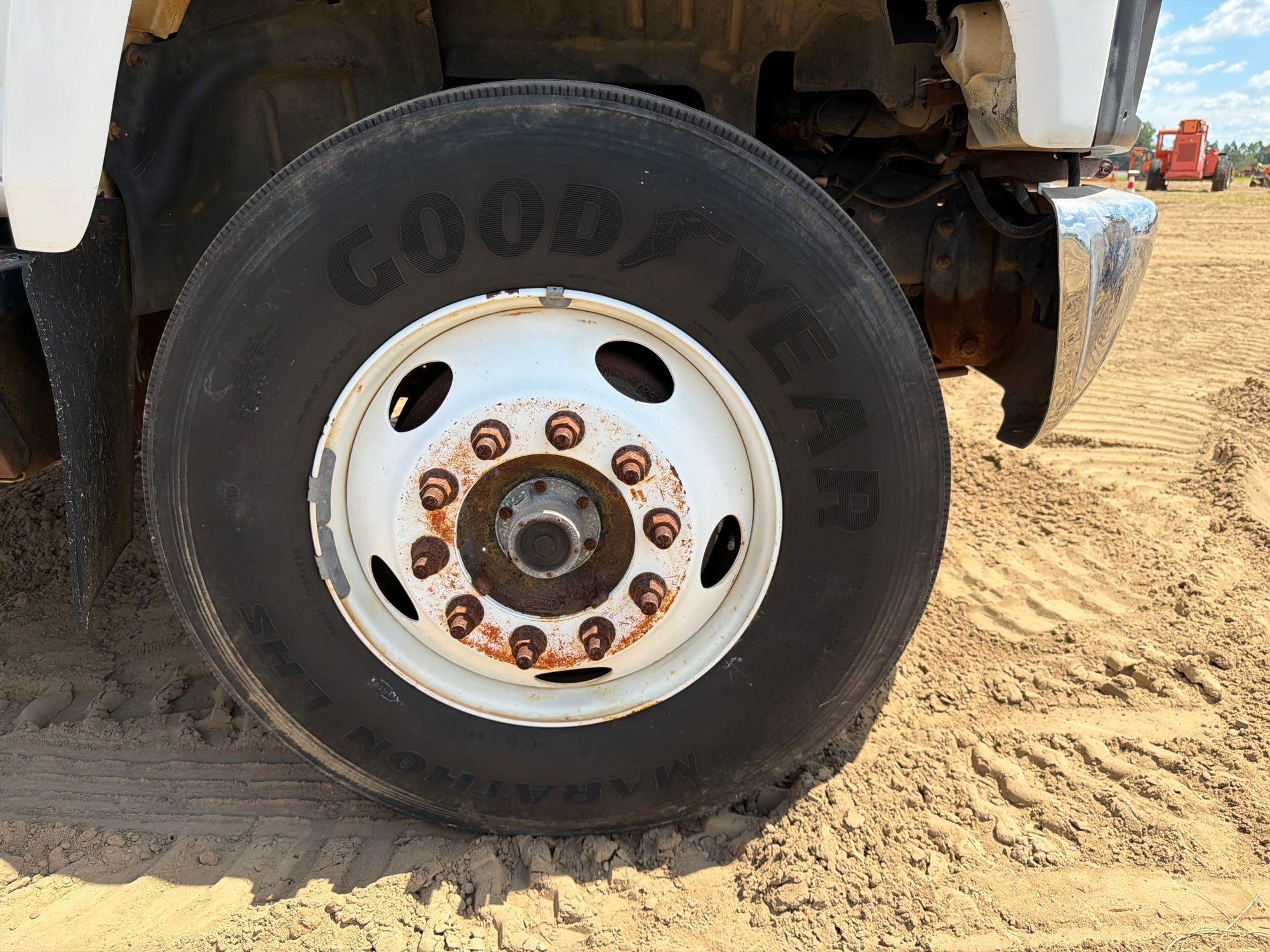 2005 Chevrolet C7500