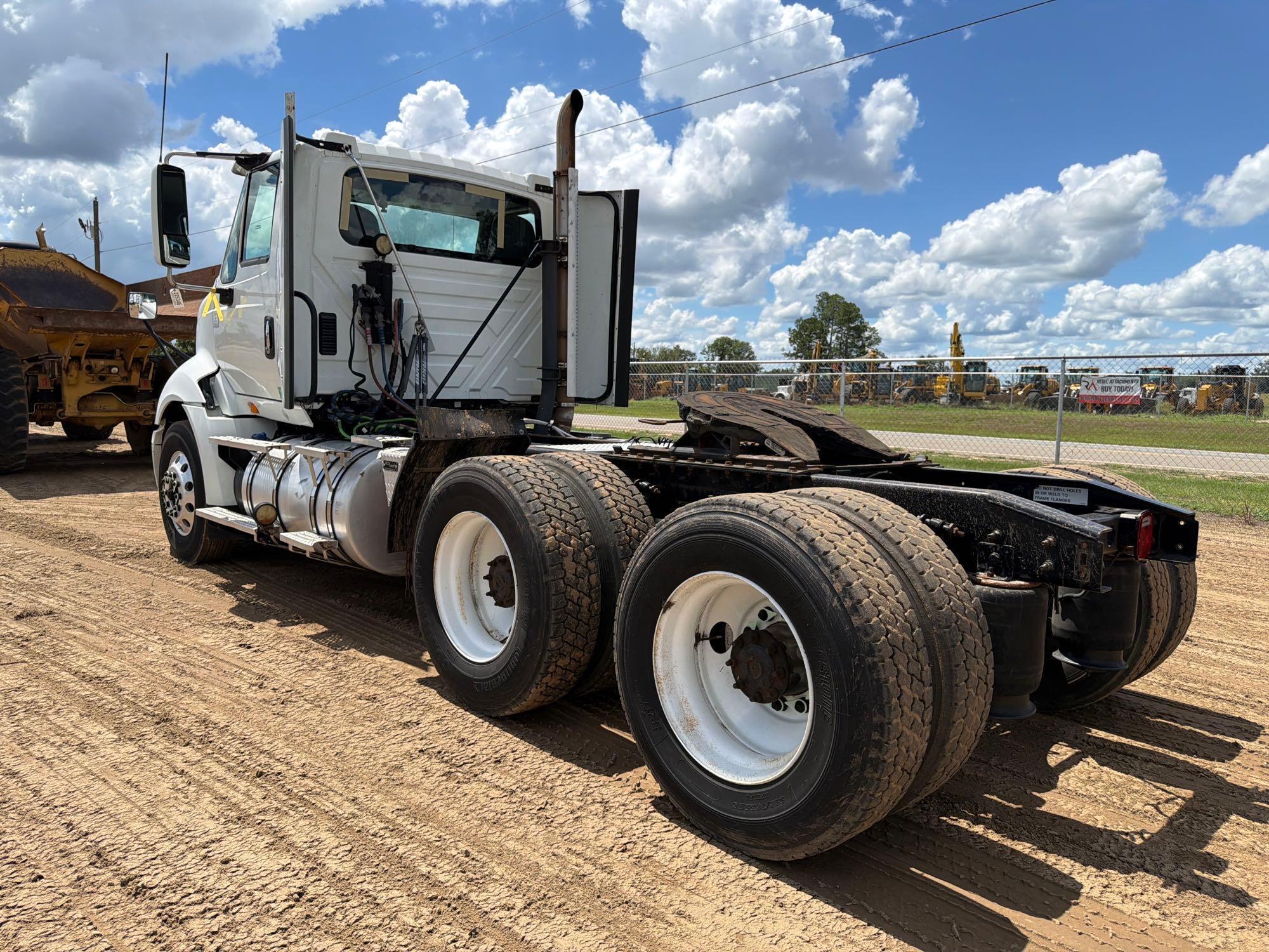 2016 International PROSTAR