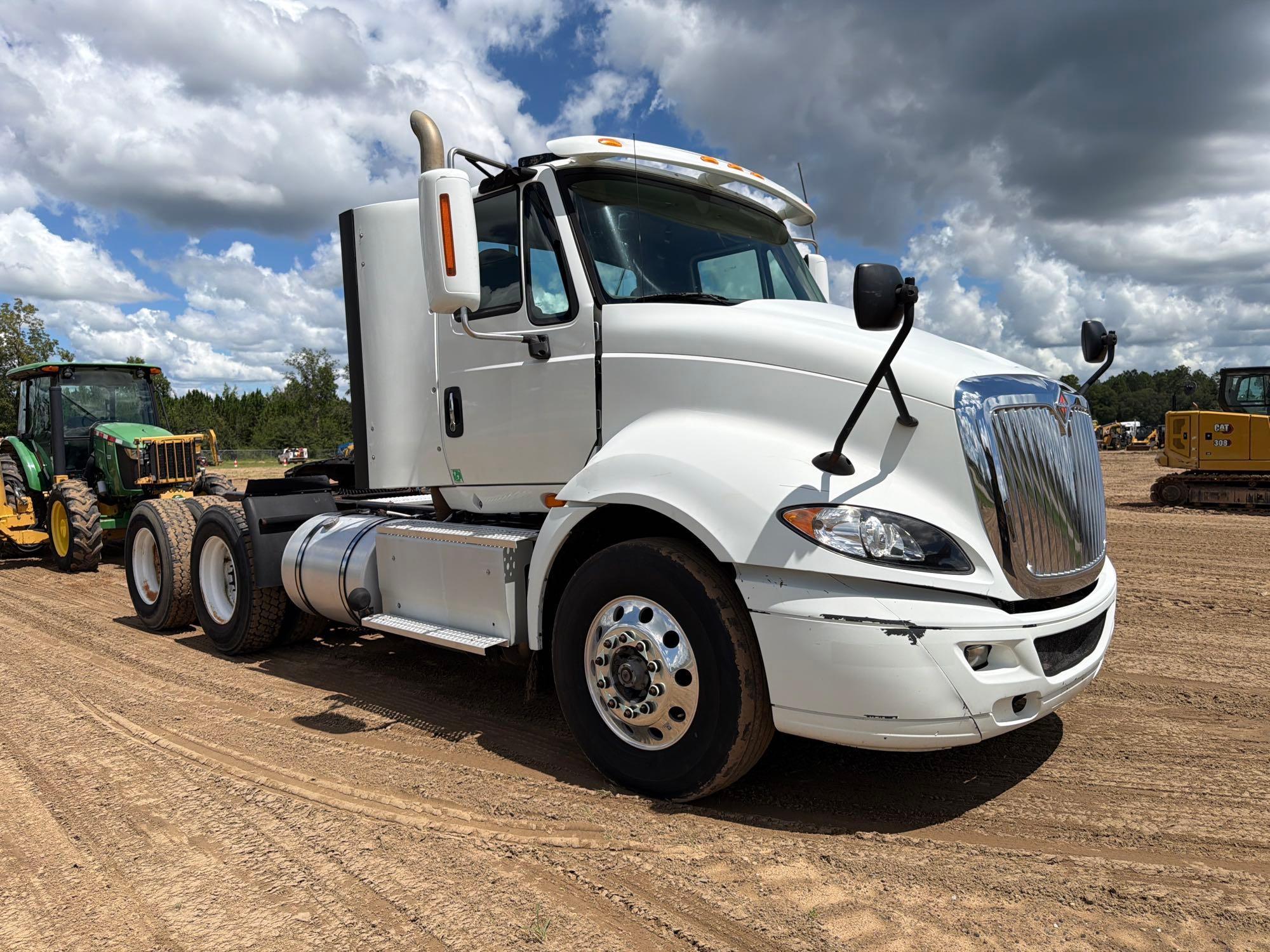 2016 International PROSTAR