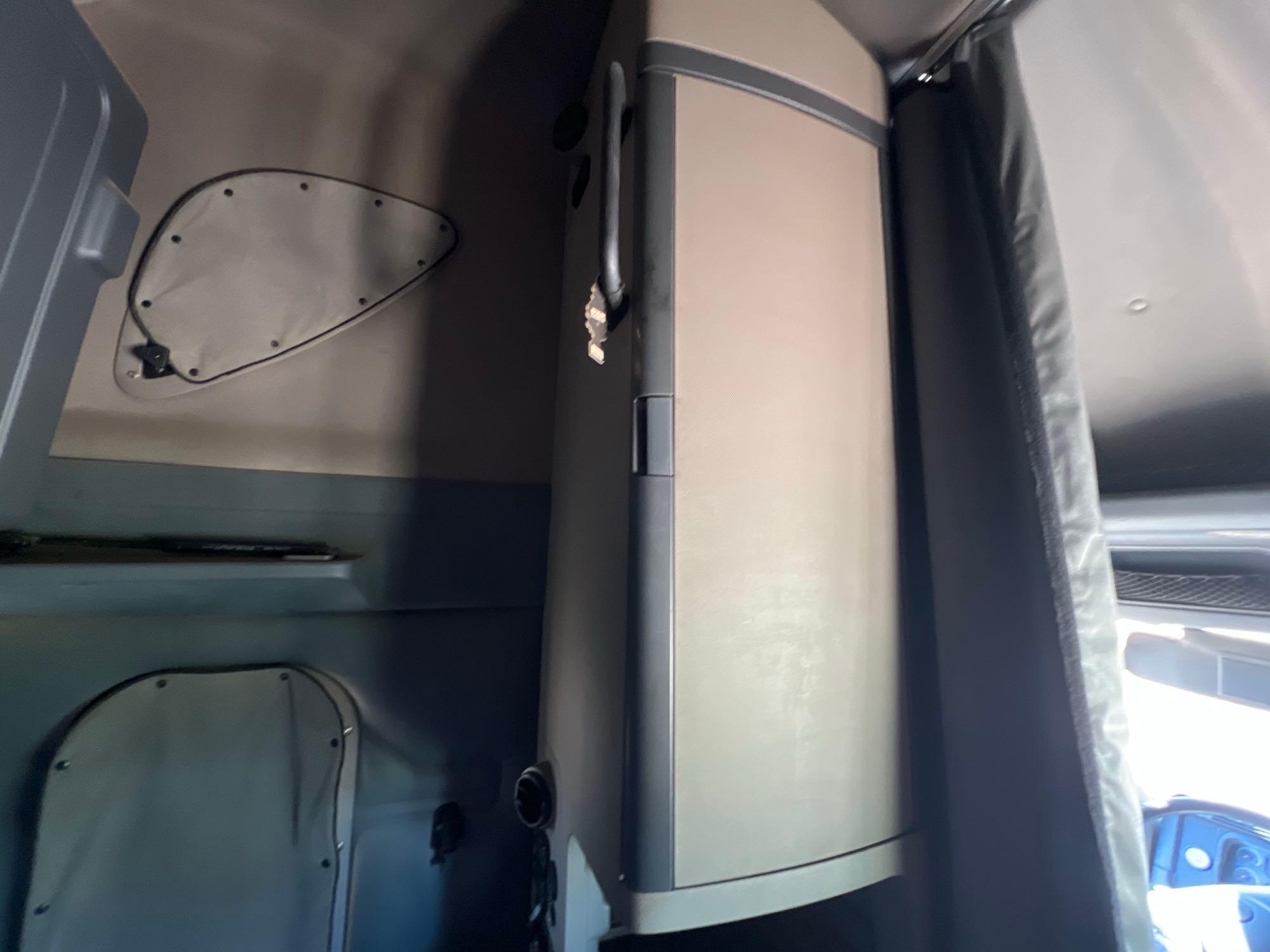 2014 Freightliner CASCADIA