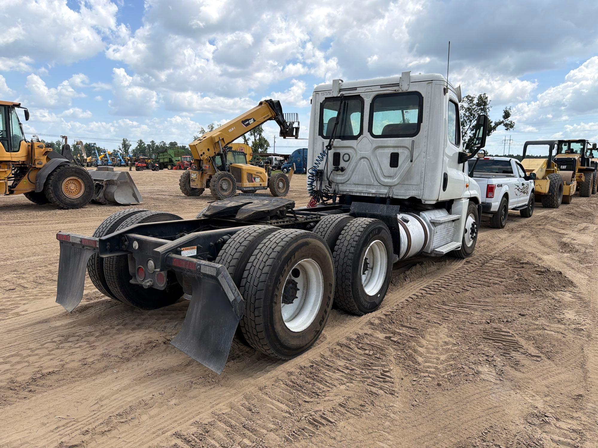 2017 Freightliner CASCADIA