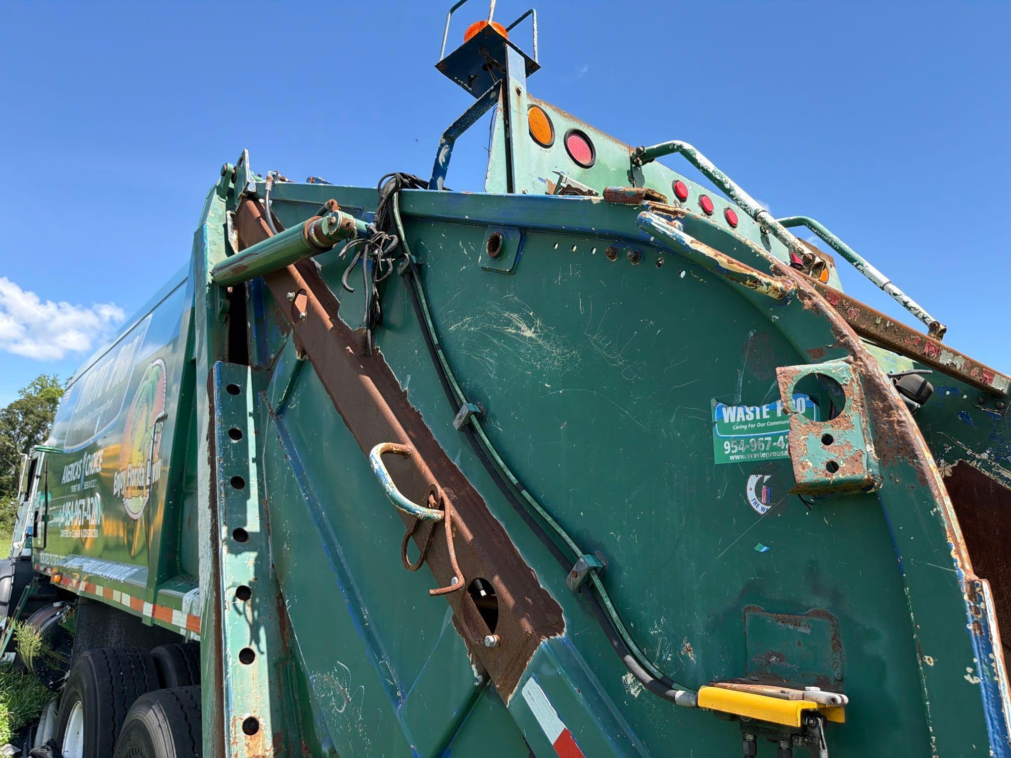 2009 Mack 613