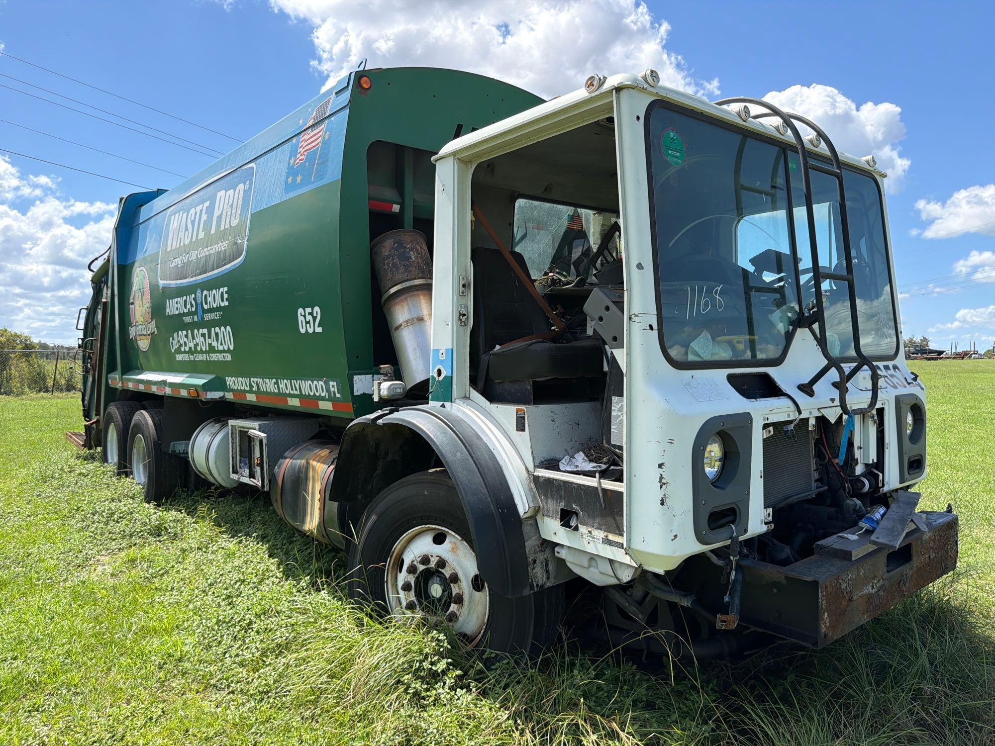 2009 Mack 613