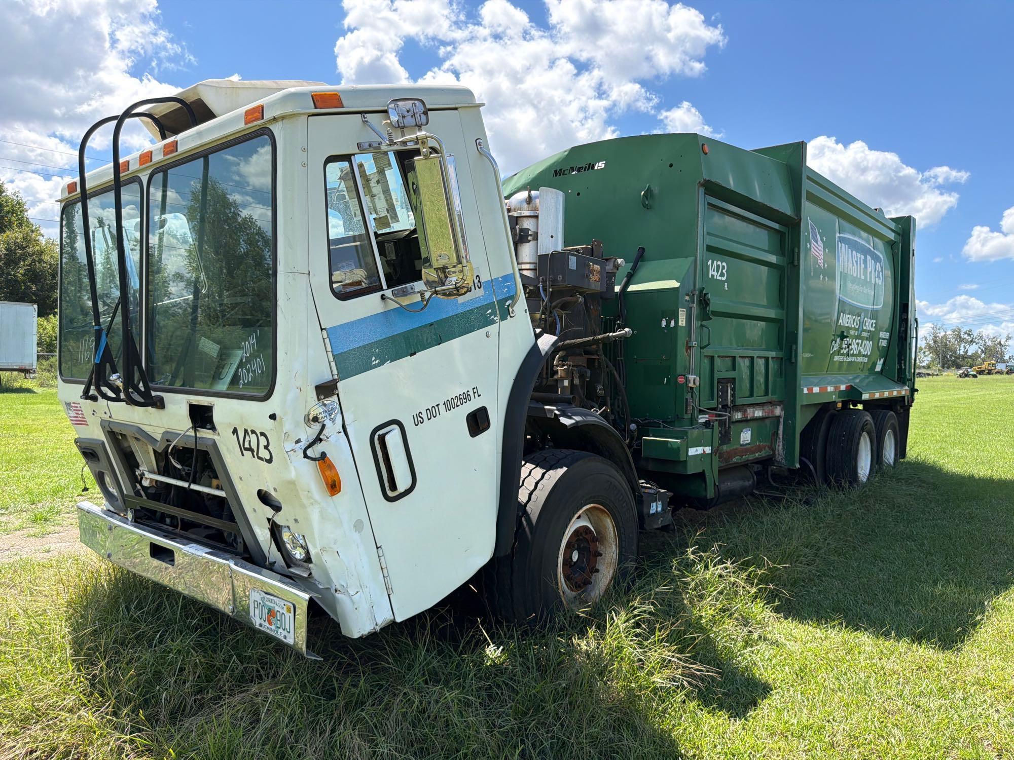 2013 Mack 613