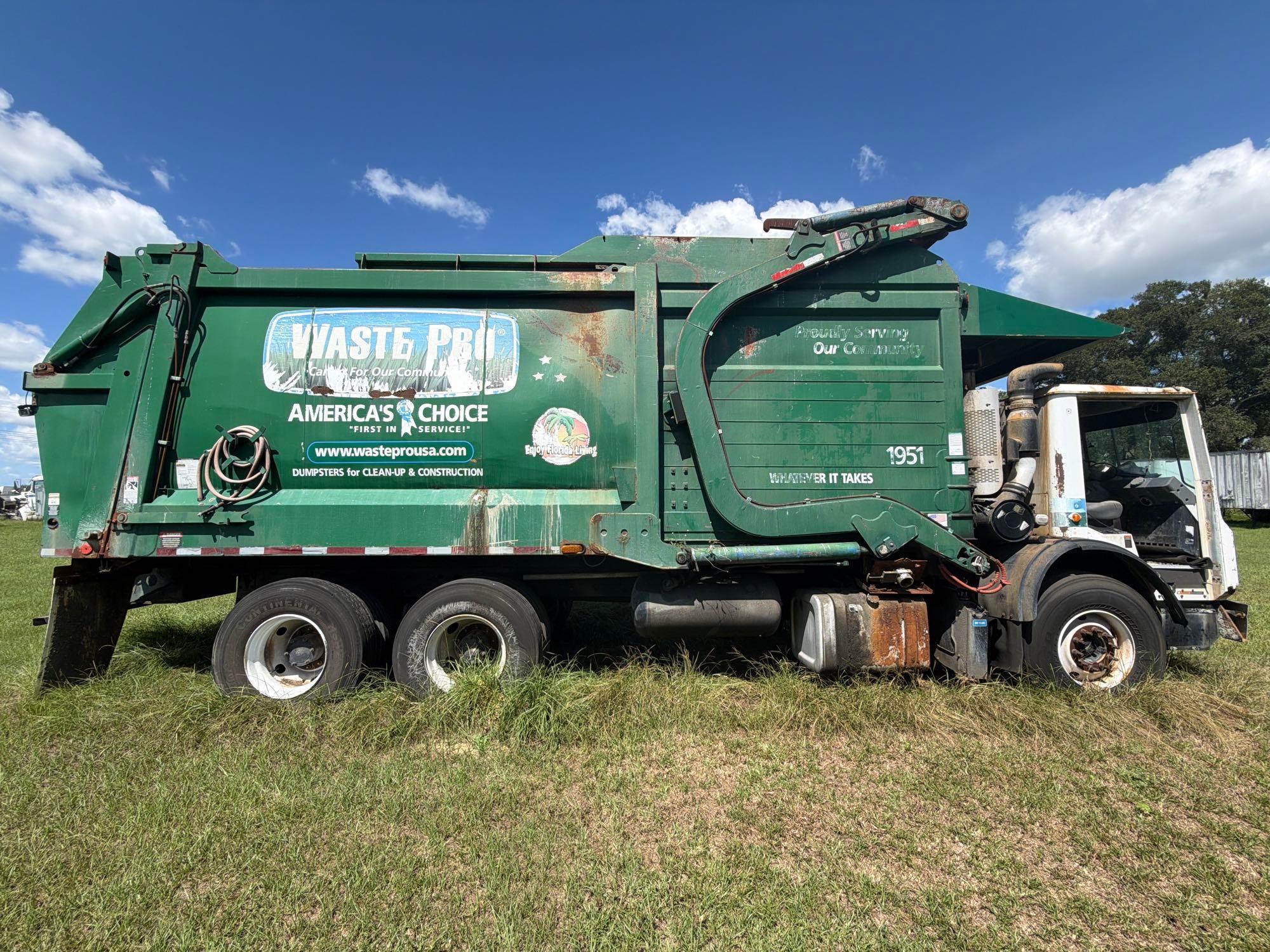 2013 Mack 613