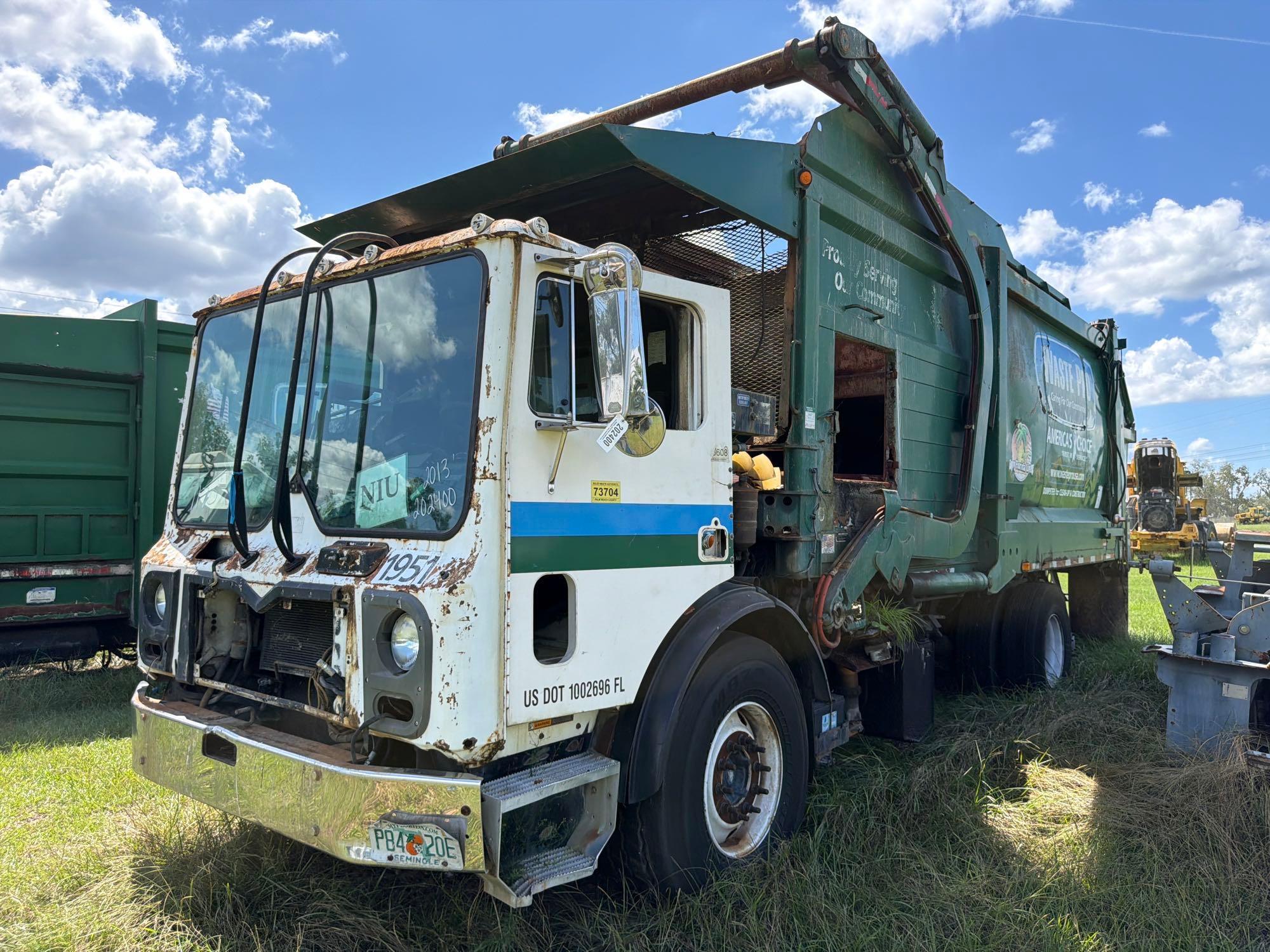 2013 Mack 613