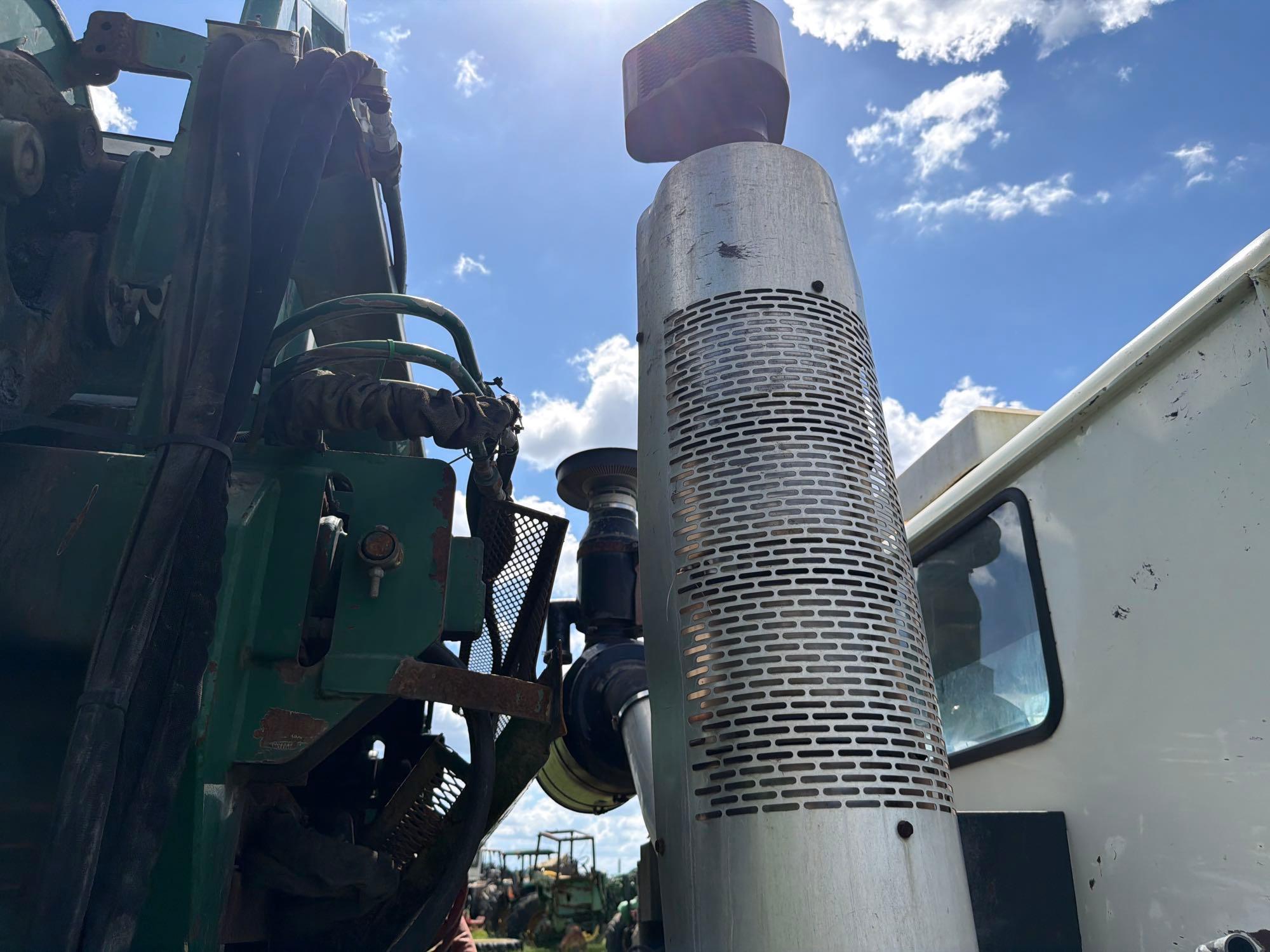 2015 Mack 633