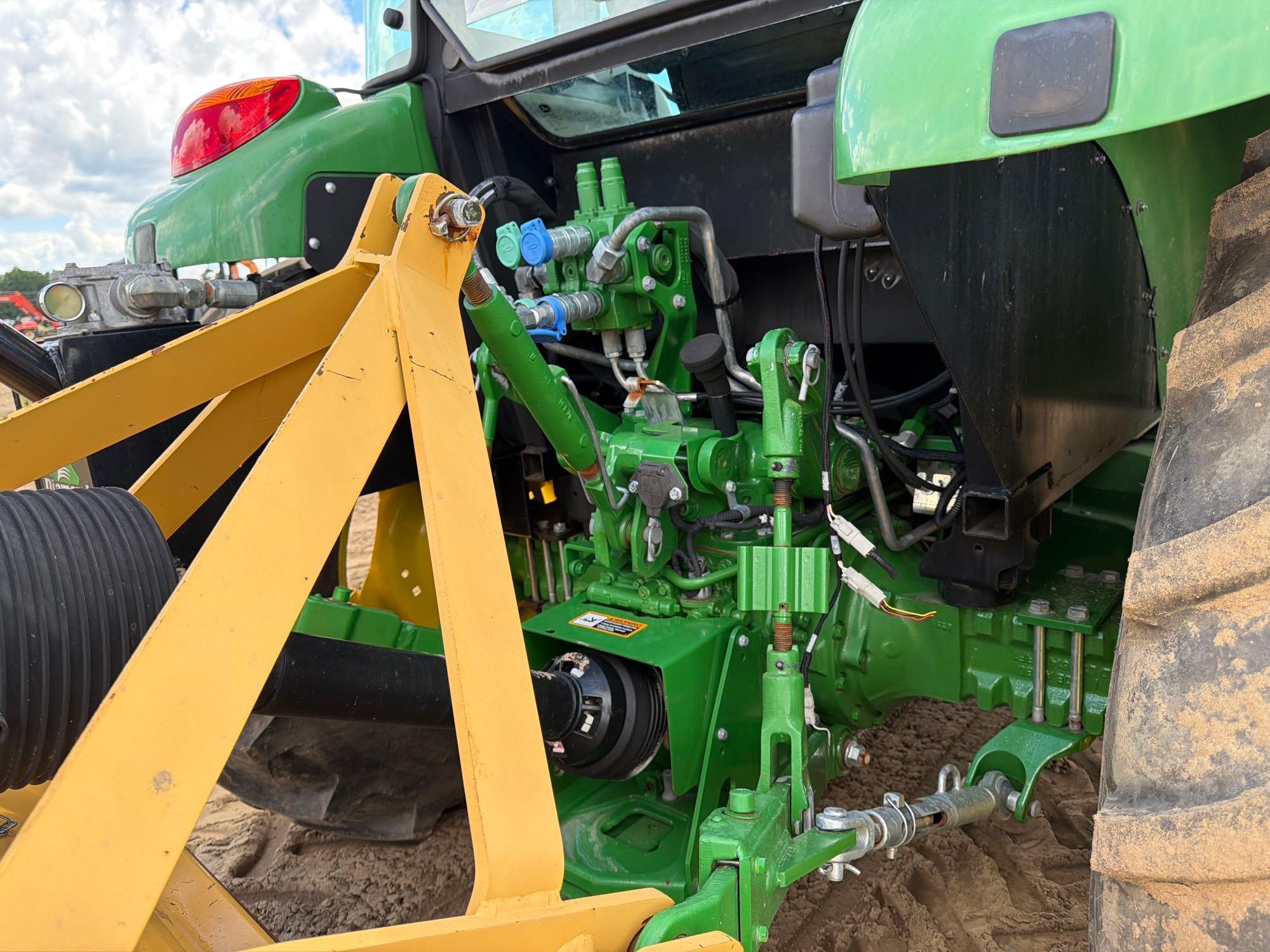 John Deere 5100E