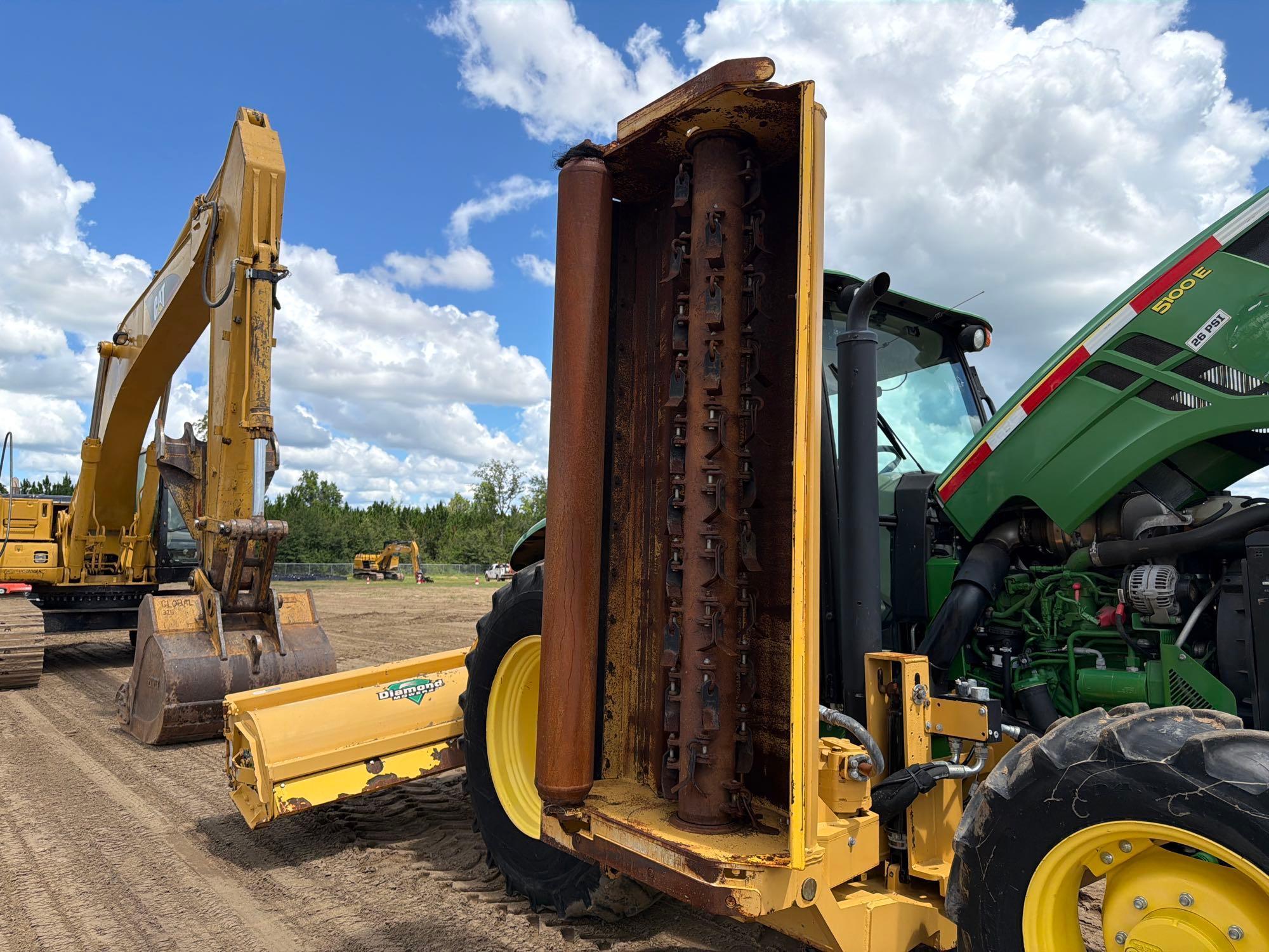John Deere 5100E