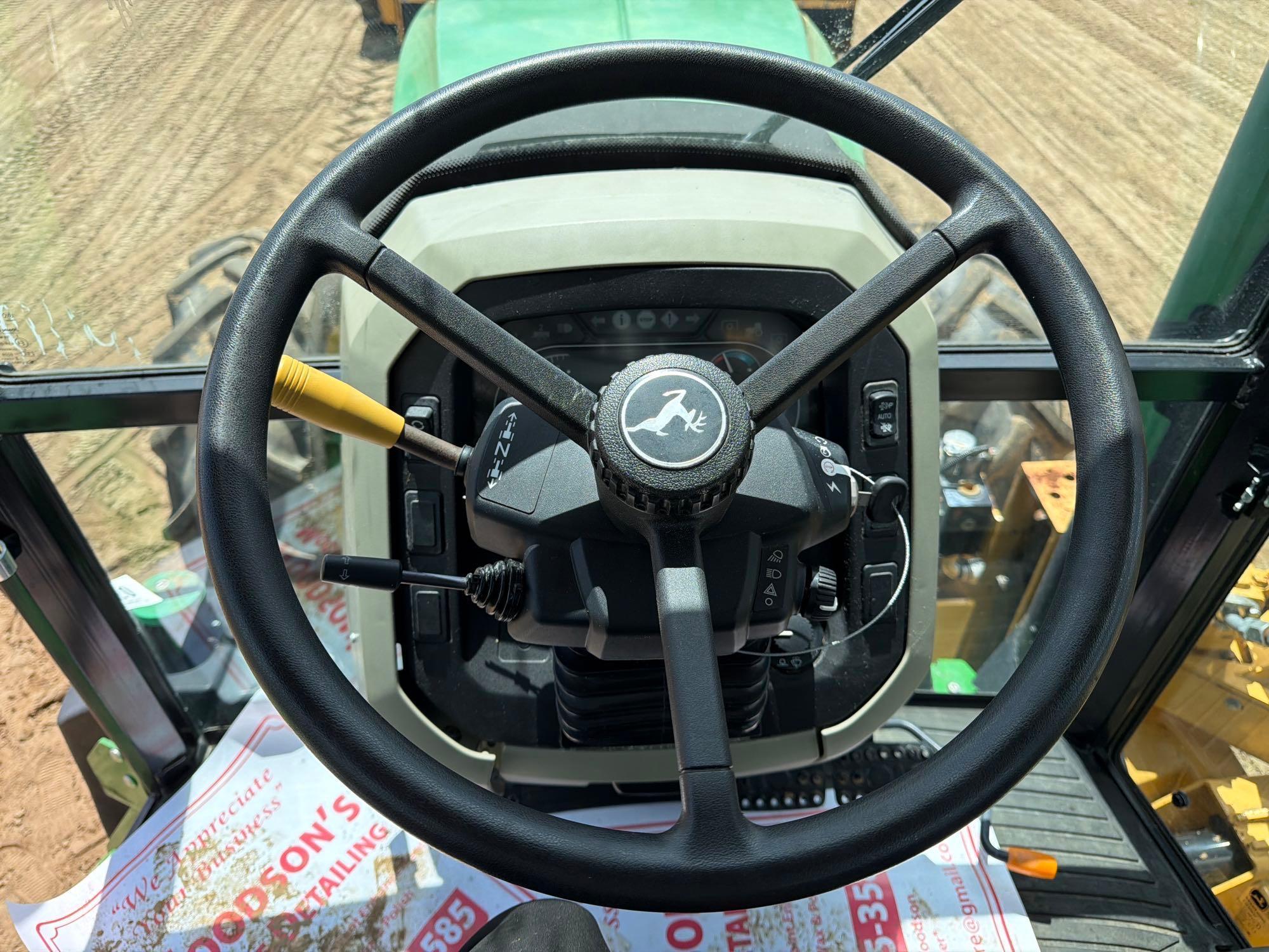 John Deere 5100E