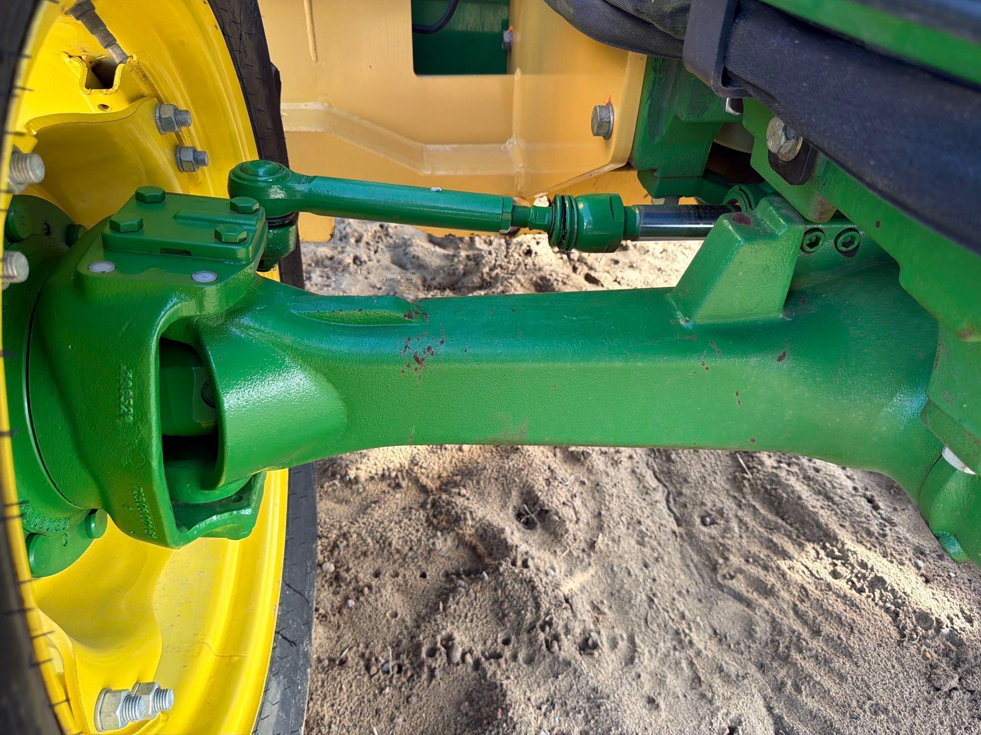 John Deere 5100E