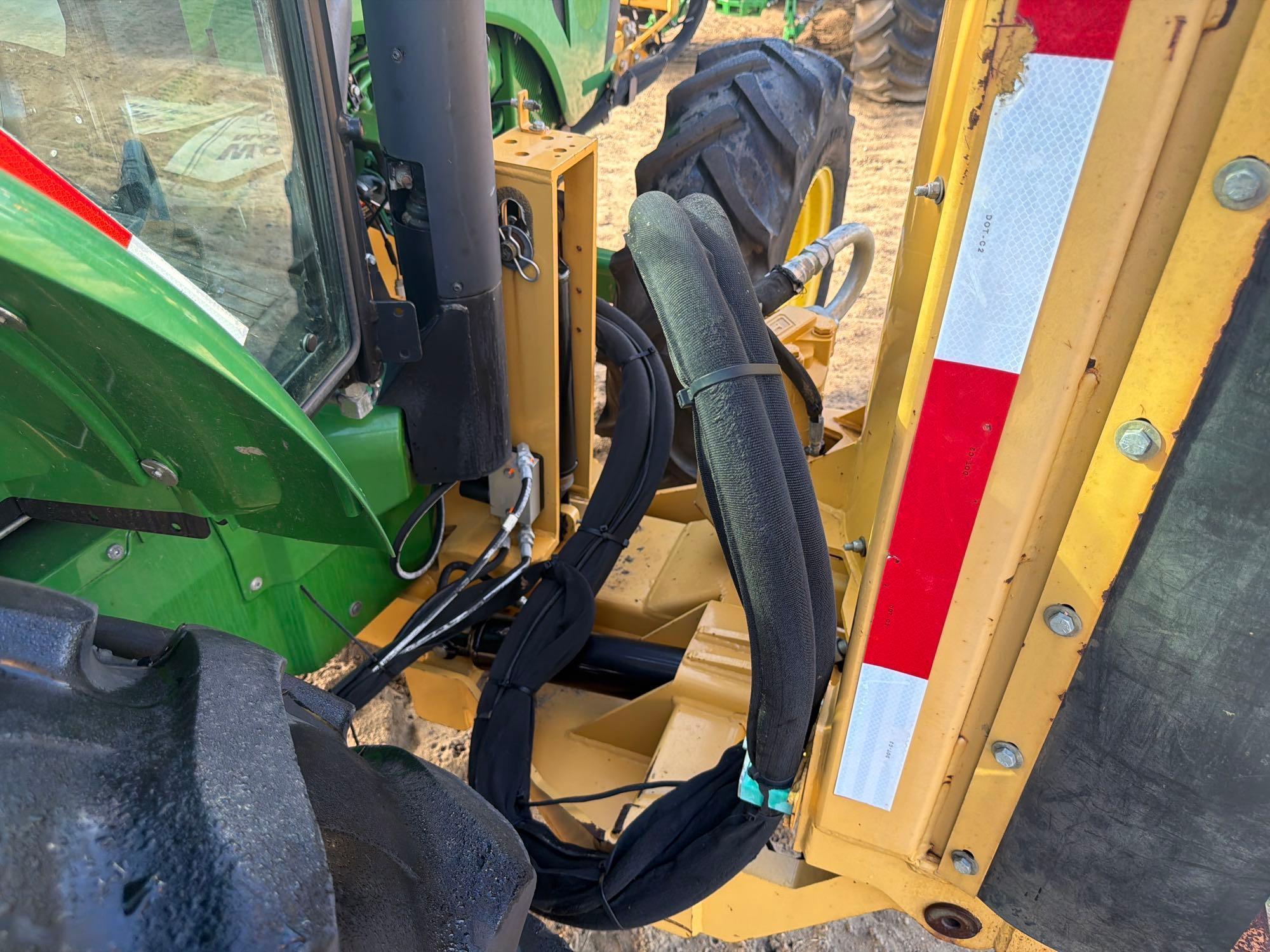John Deere 5100E