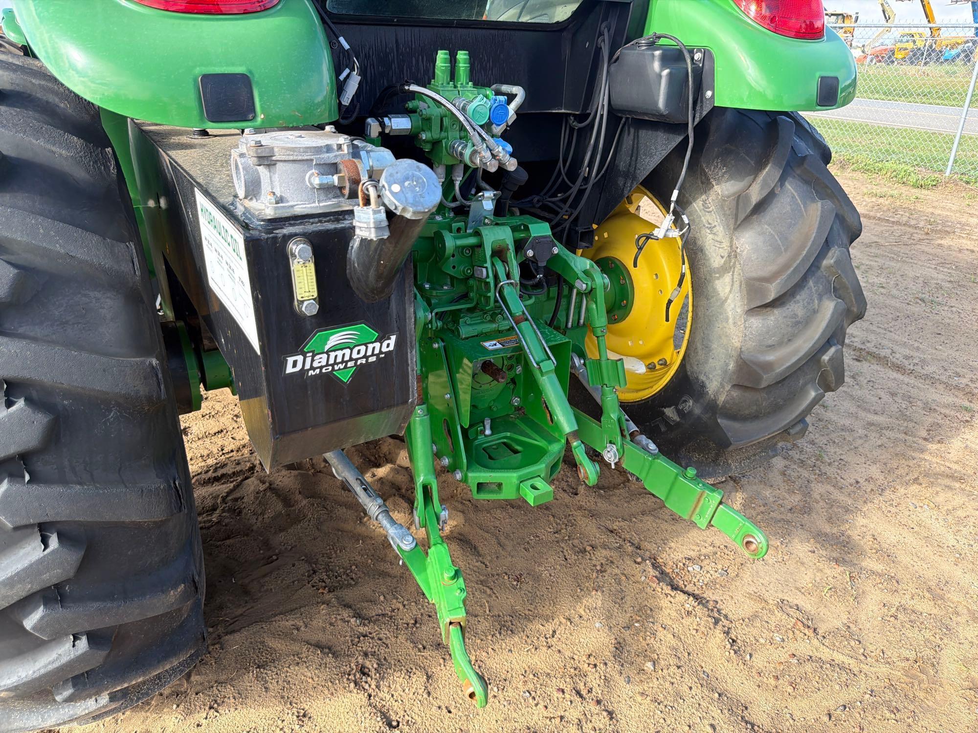 John Deere 5100E
