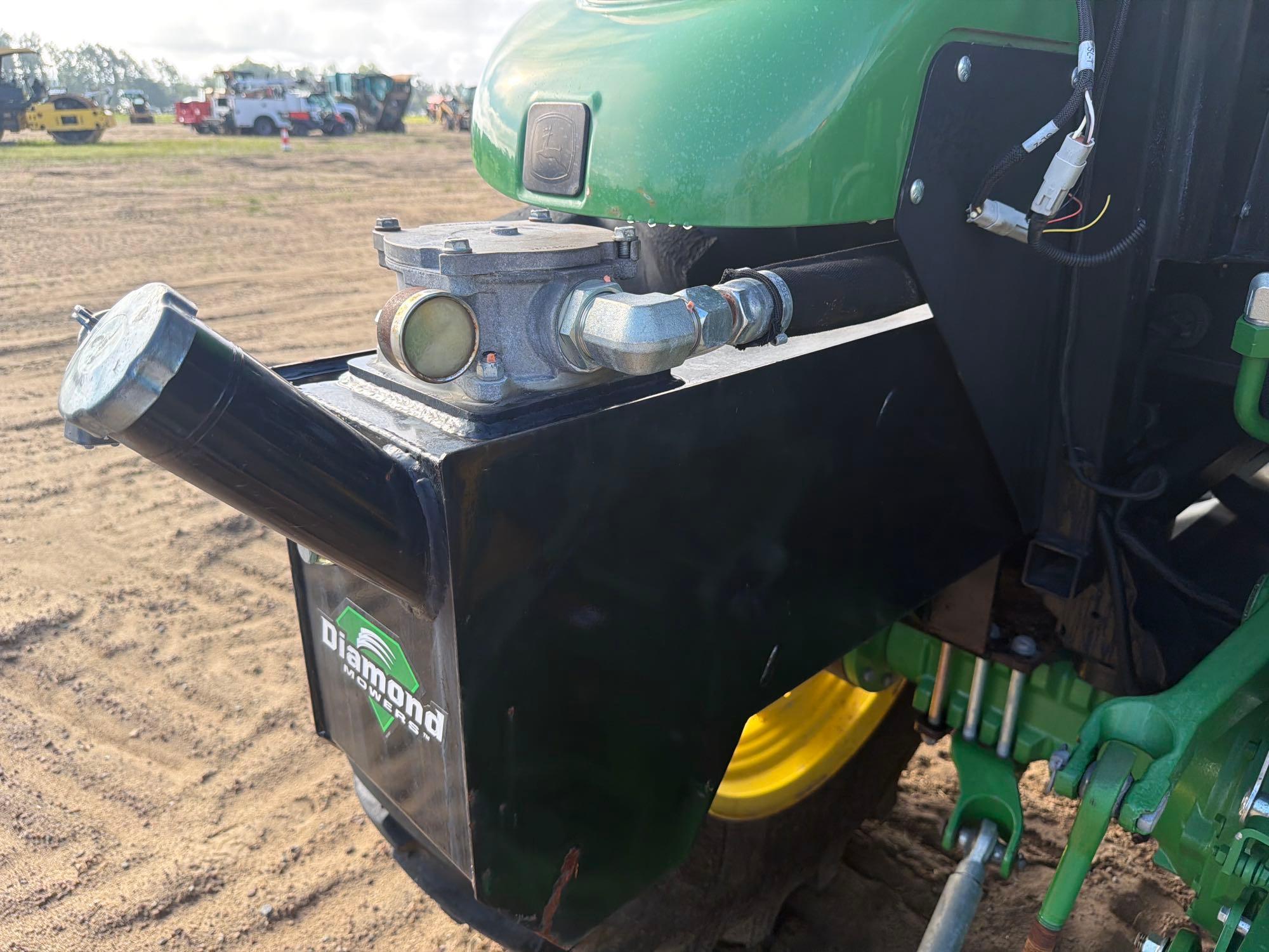 John Deere 5100E