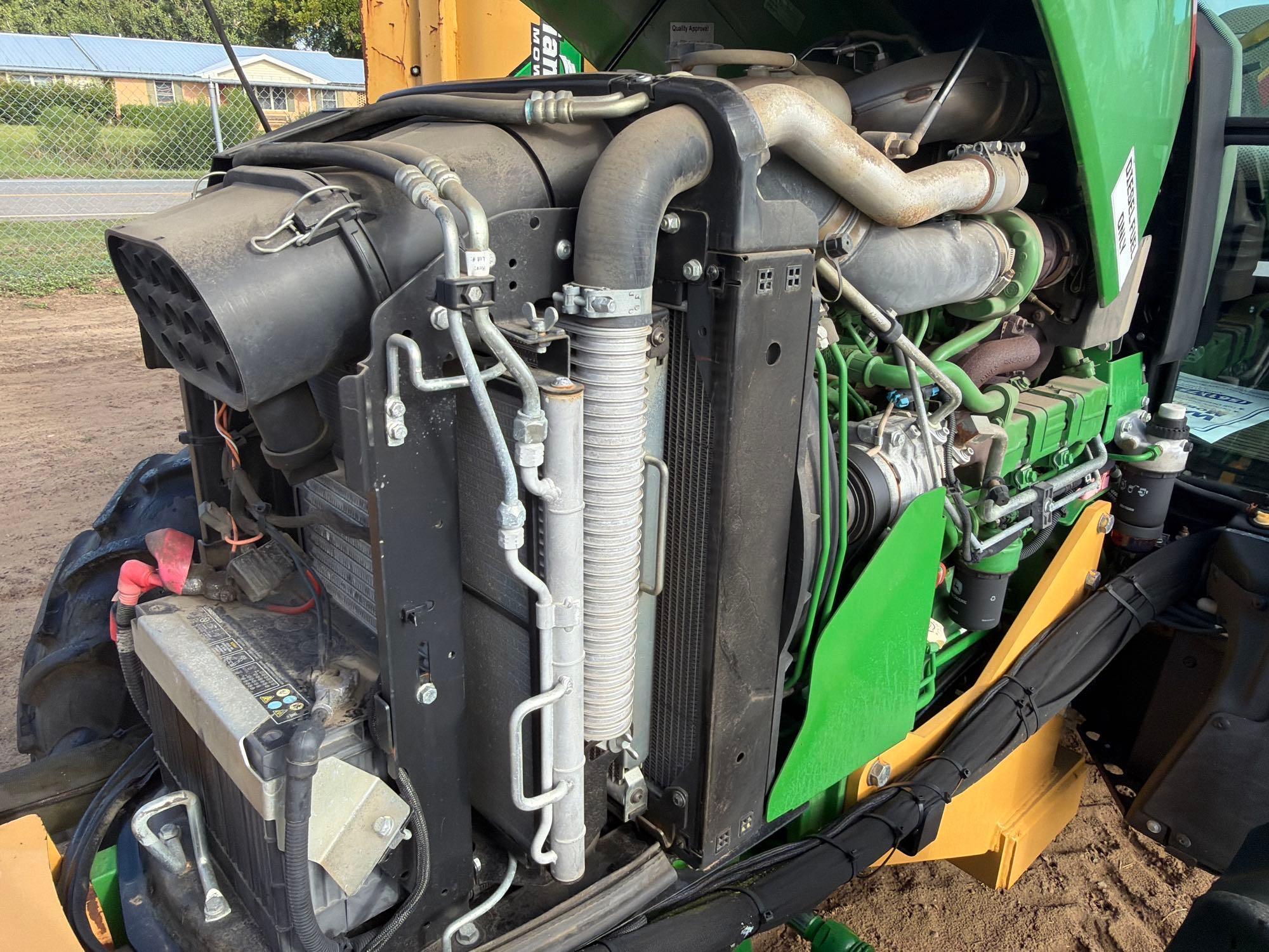 John Deere 5100E
