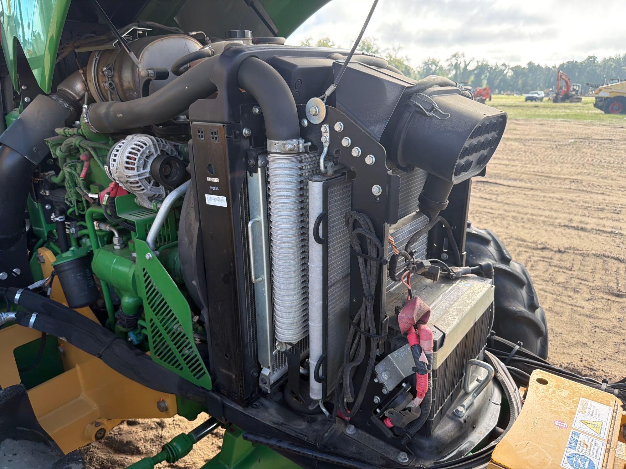 John Deere 5100E