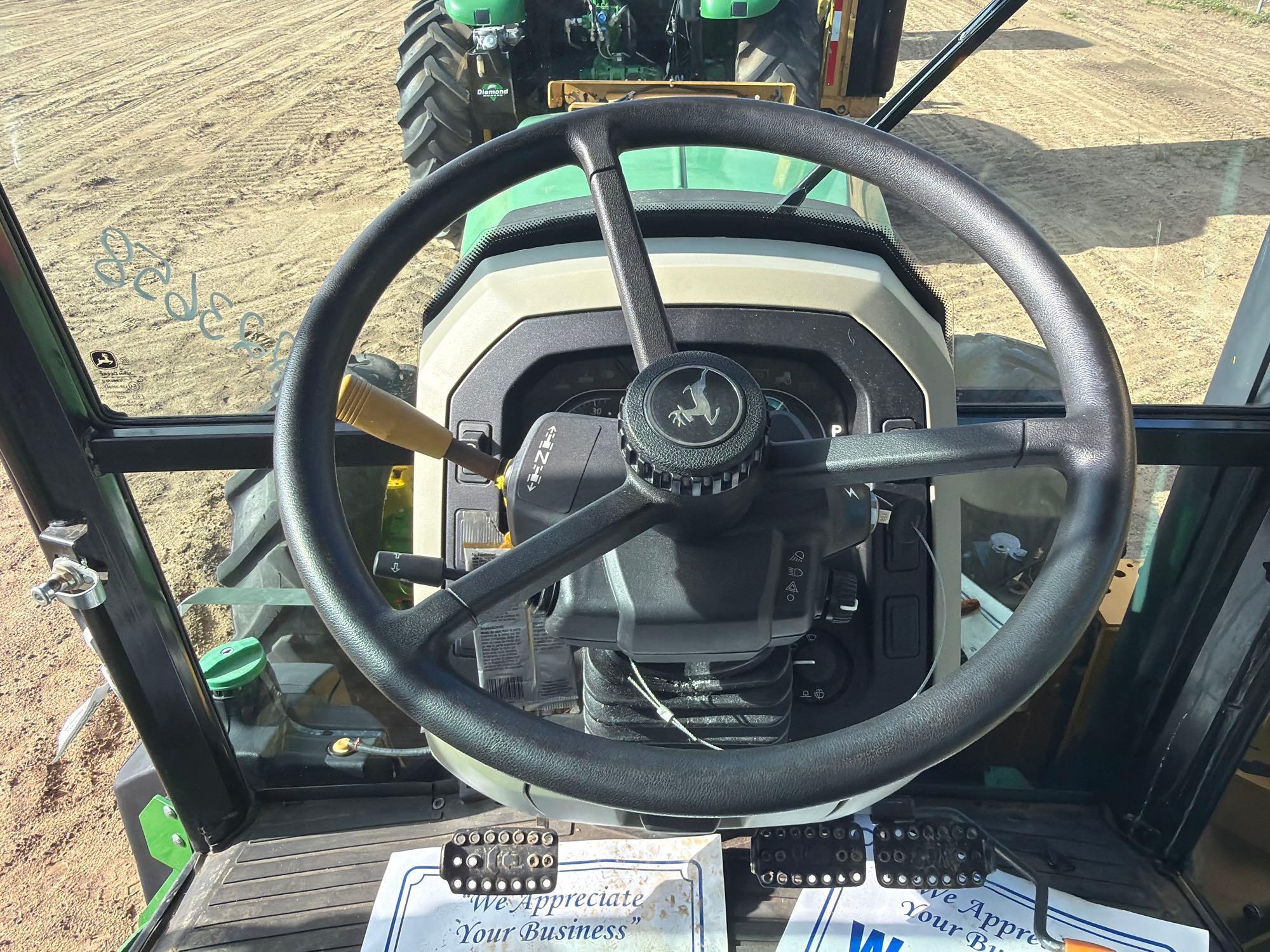 John Deere 5100E