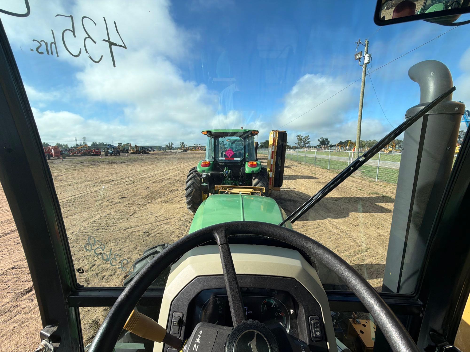 John Deere 5100E